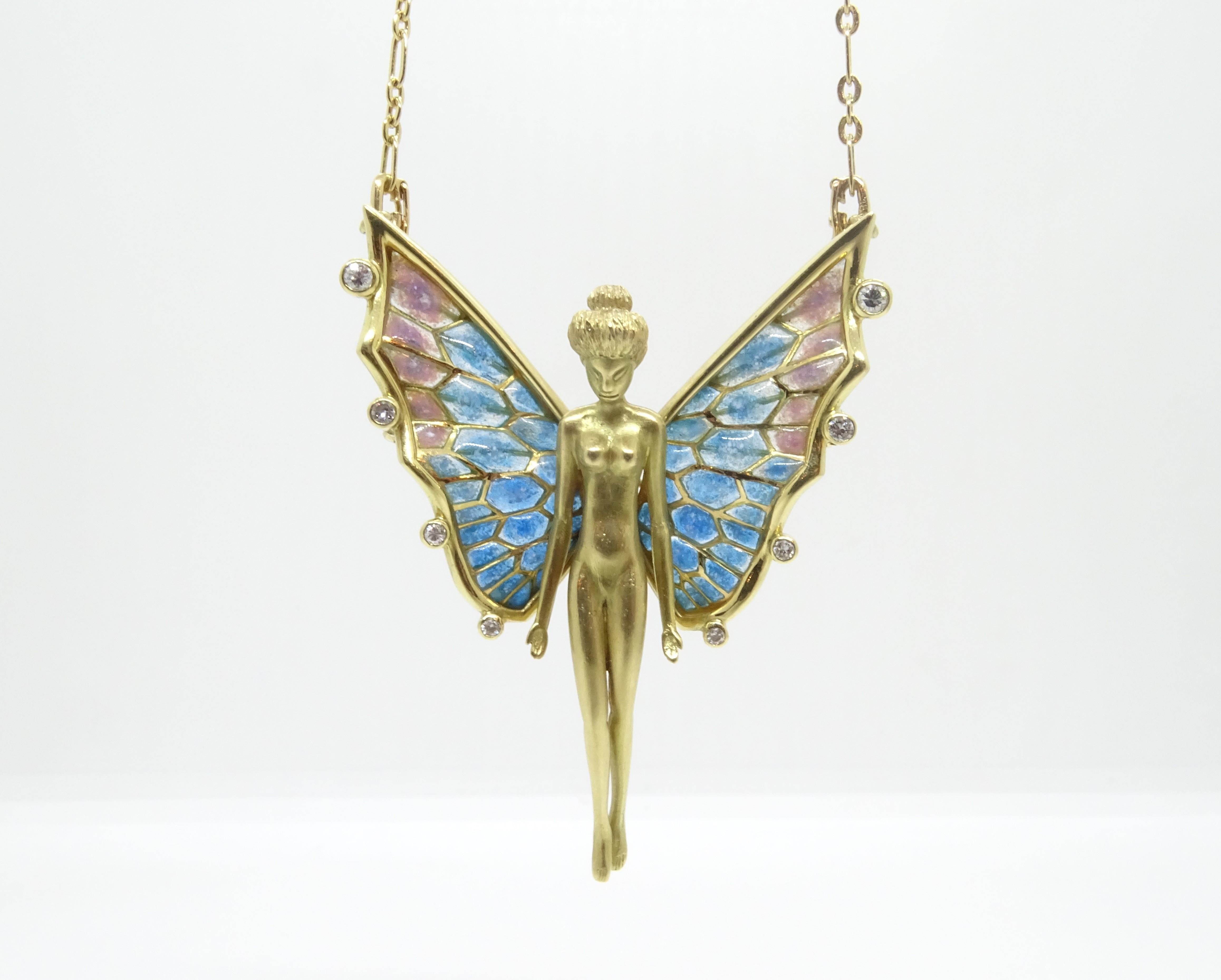 One of a kind Chain with a fairy or nymph pendant, in 18k gold, enamel and small diamonds, following the modernist style of the great Catalan jeweler Lluís Masriera.

The movement, which emerged at the end of the 19th century, is characterized by