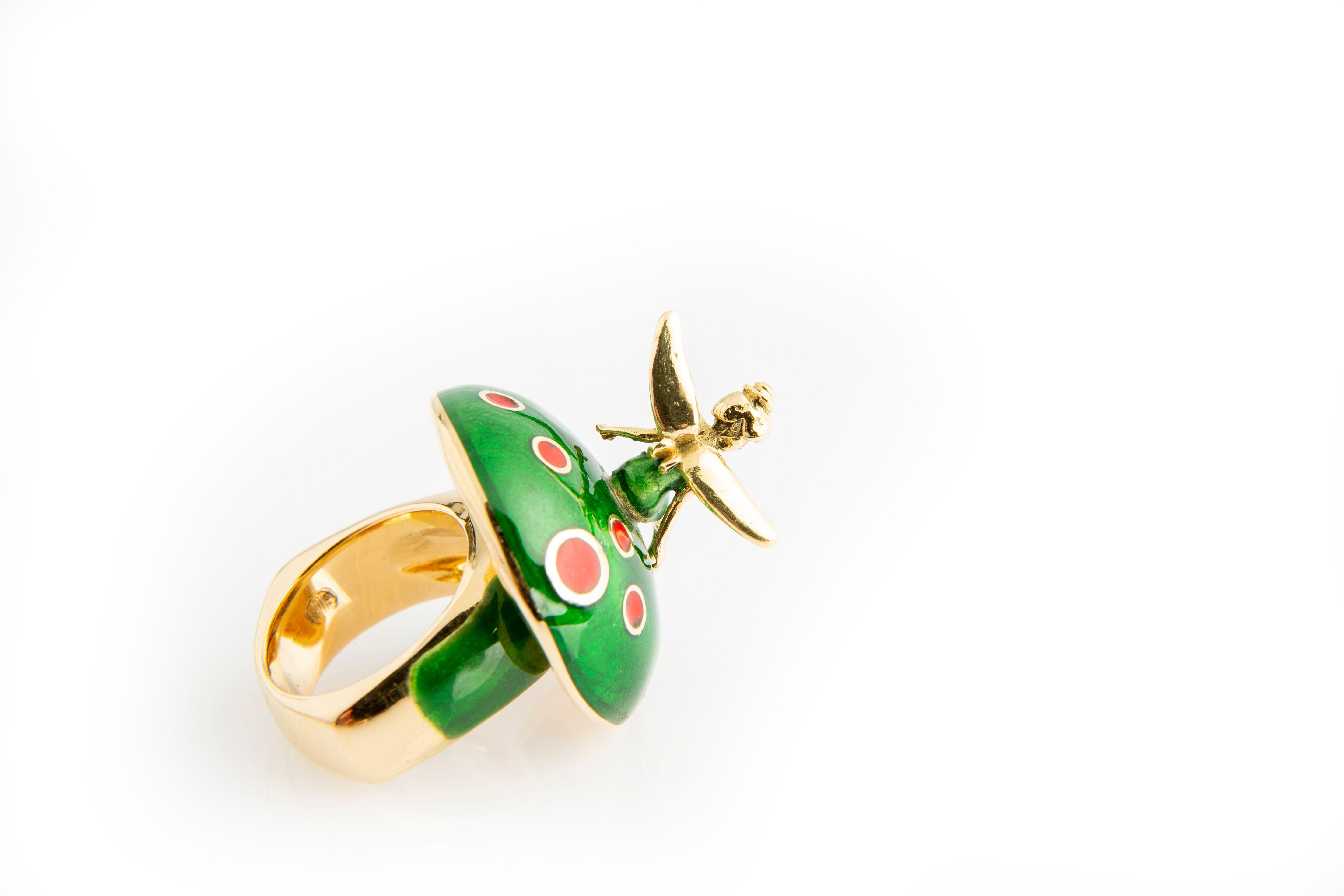 Fairy Tale Red and Green Enamel 18 Karat Yellow Gold Cocktail Ring For Sale 7