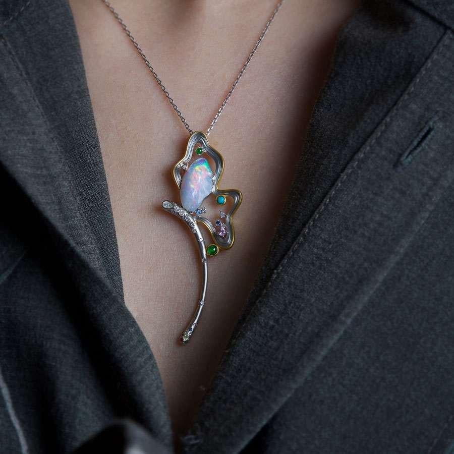 Arts and Crafts Fairy Whisper - Fire Opal Necklace in 18K White Gold with Diamonds, Sapphires For Sale