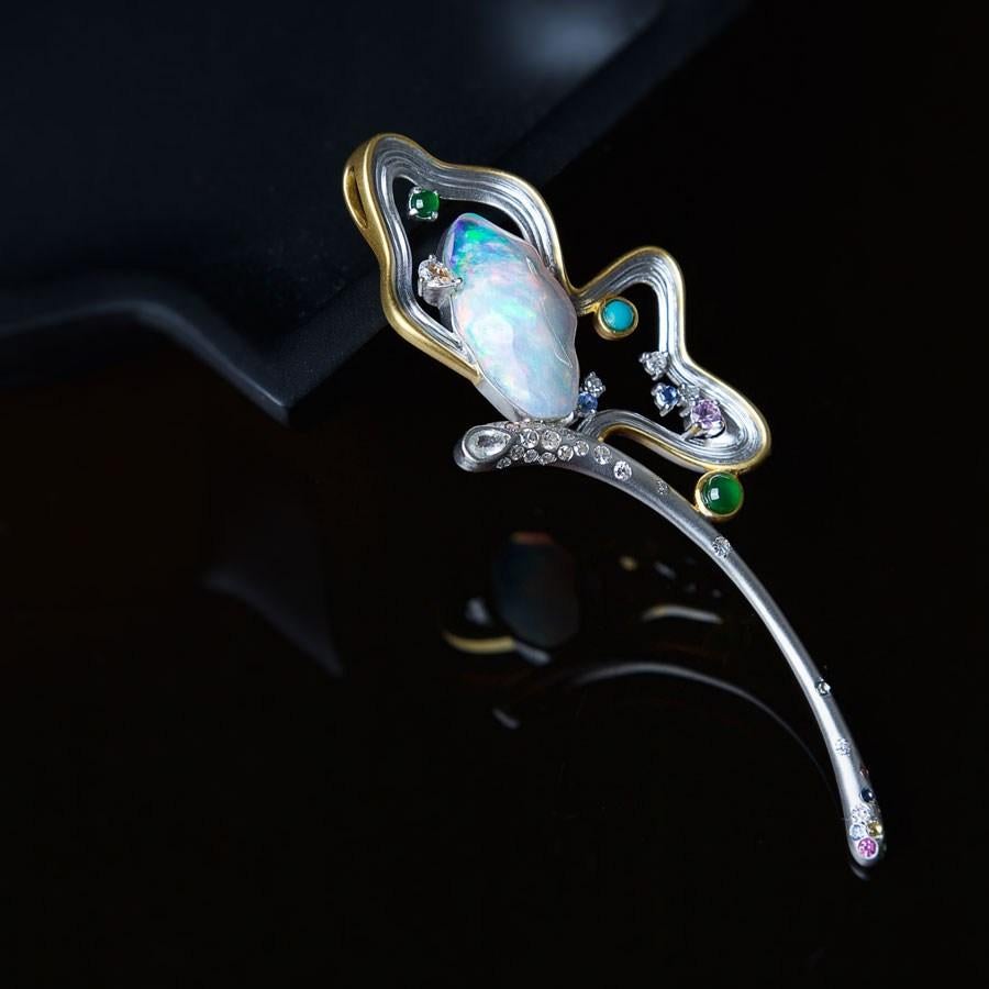 Brilliant Cut Fairy Whisper - Fire Opal Necklace in 18K White Gold with Diamonds, Sapphires For Sale