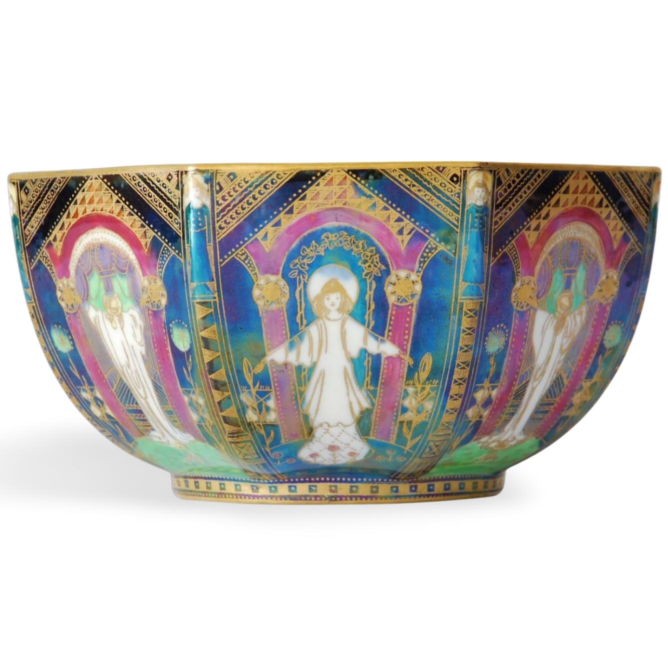 Fairyland Lustre Bowl, Geisha Wedgwood, circa 1925 For Sale 4