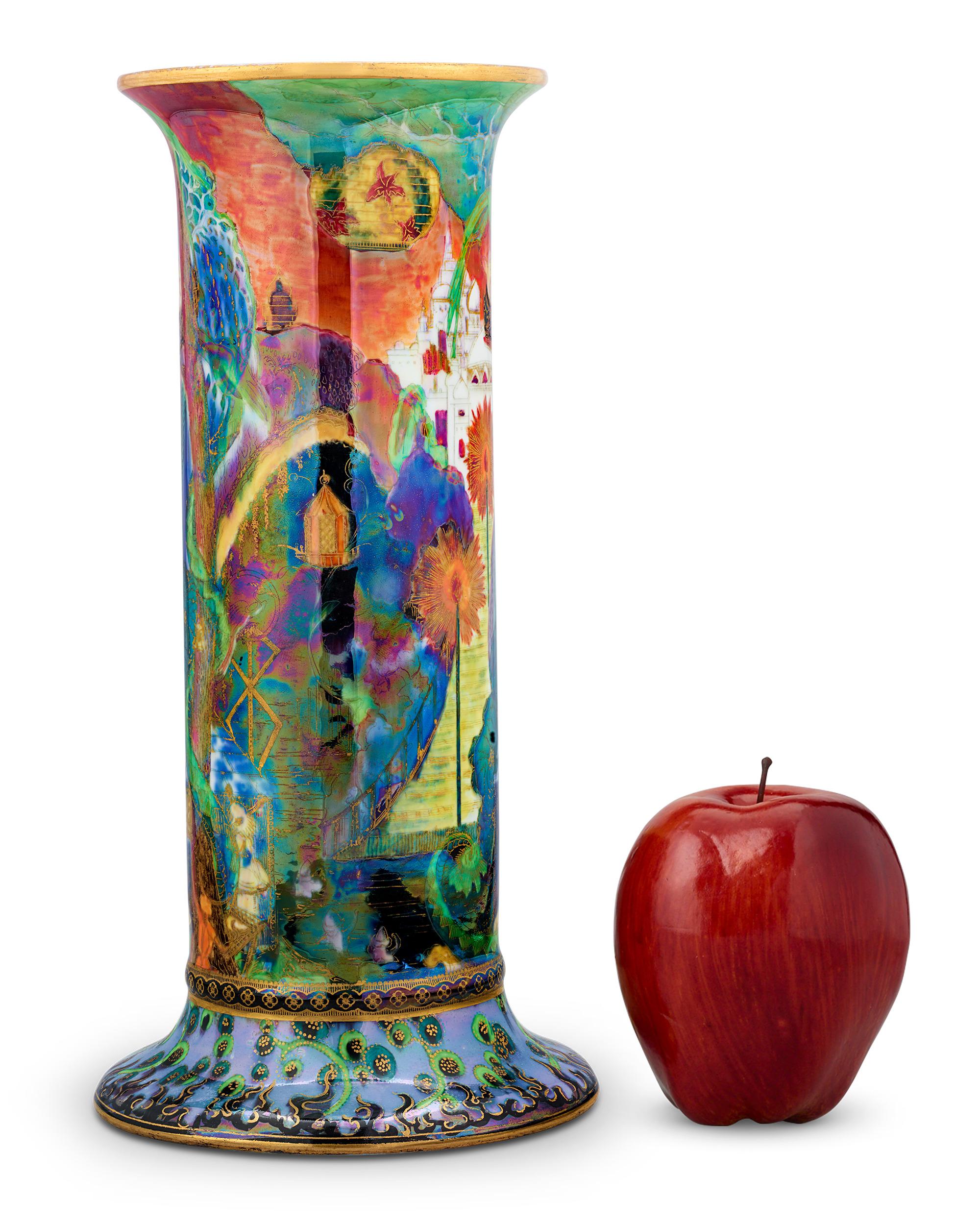 Jarrón pilar Fairyland Lustre Antorchas de Wedgwood en Bueno estado para la venta en New Orleans, LA