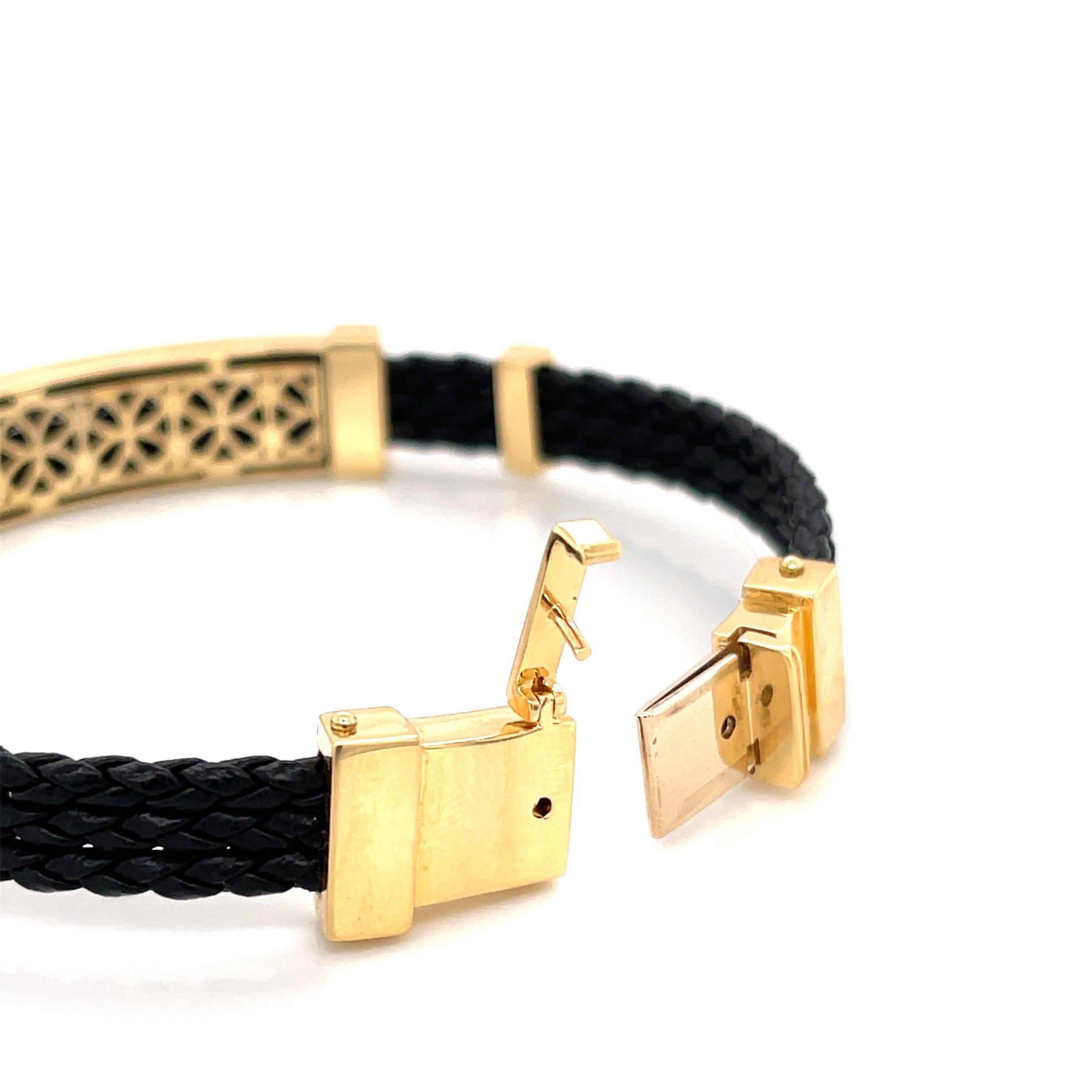 Faith 18K Gold & Leather Rope Bracelet In New Condition For Sale In Ridgefield, CT