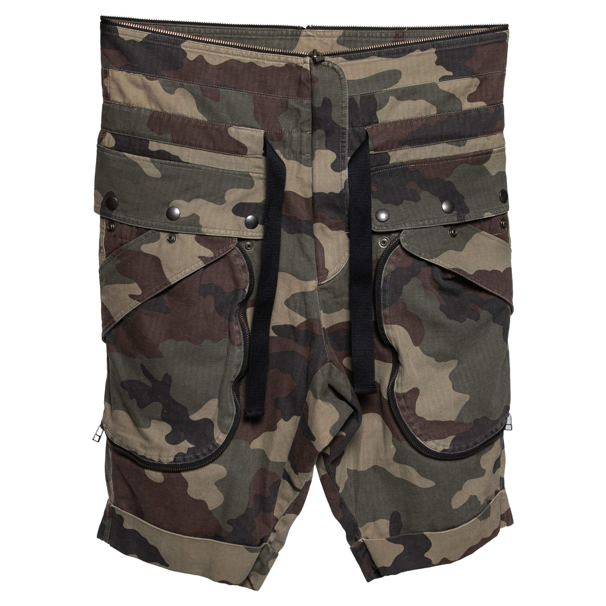 Faith Connexion Camouflage Printed Cotton Rolled Up Cuffs Shorts S For Sale