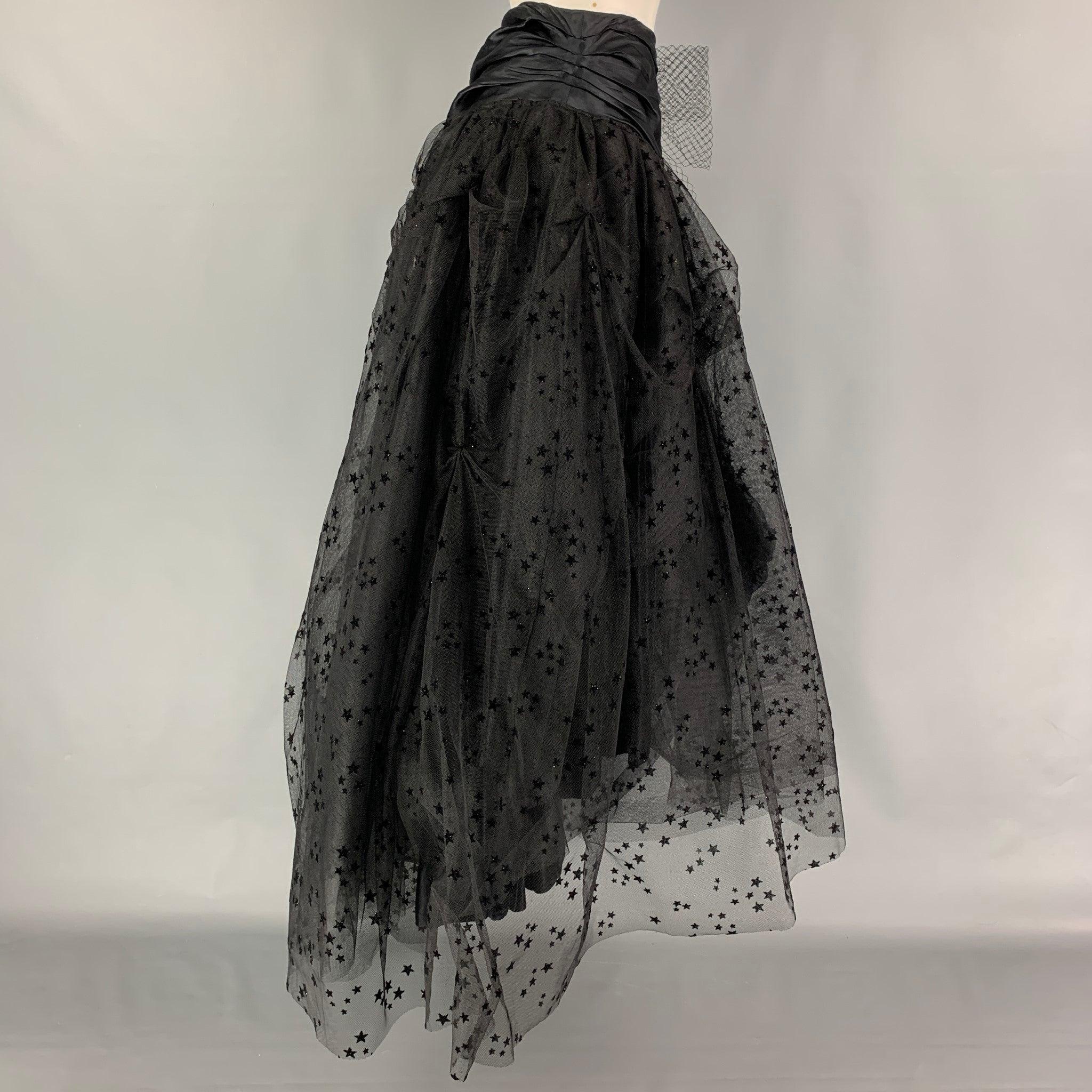 FAITH CONNEXION Size 6 Black Viscose Stars Long Skirt In Good Condition For Sale In San Francisco, CA