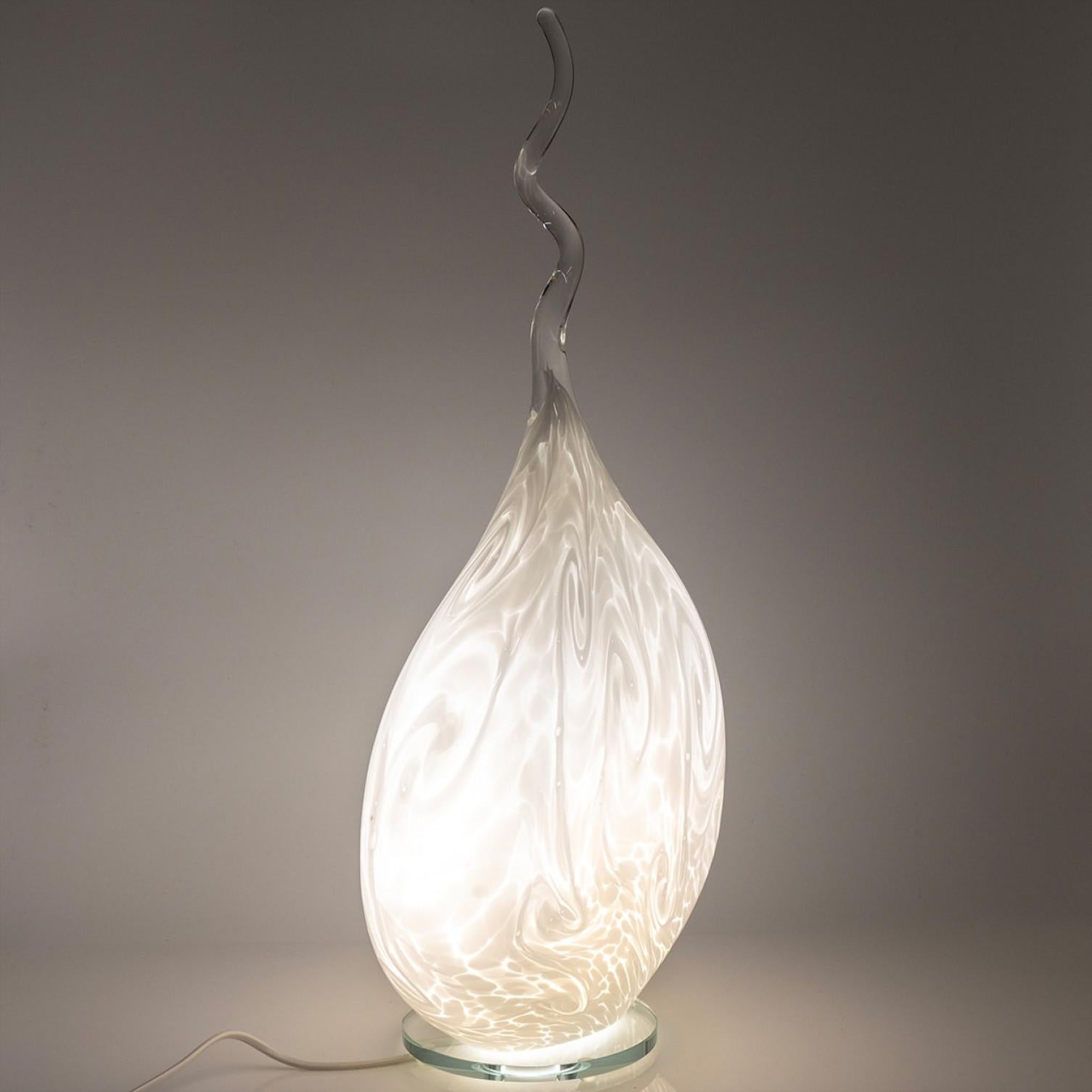 Faitmain Flame Light Weißglas, Frankreich (Glas) im Angebot