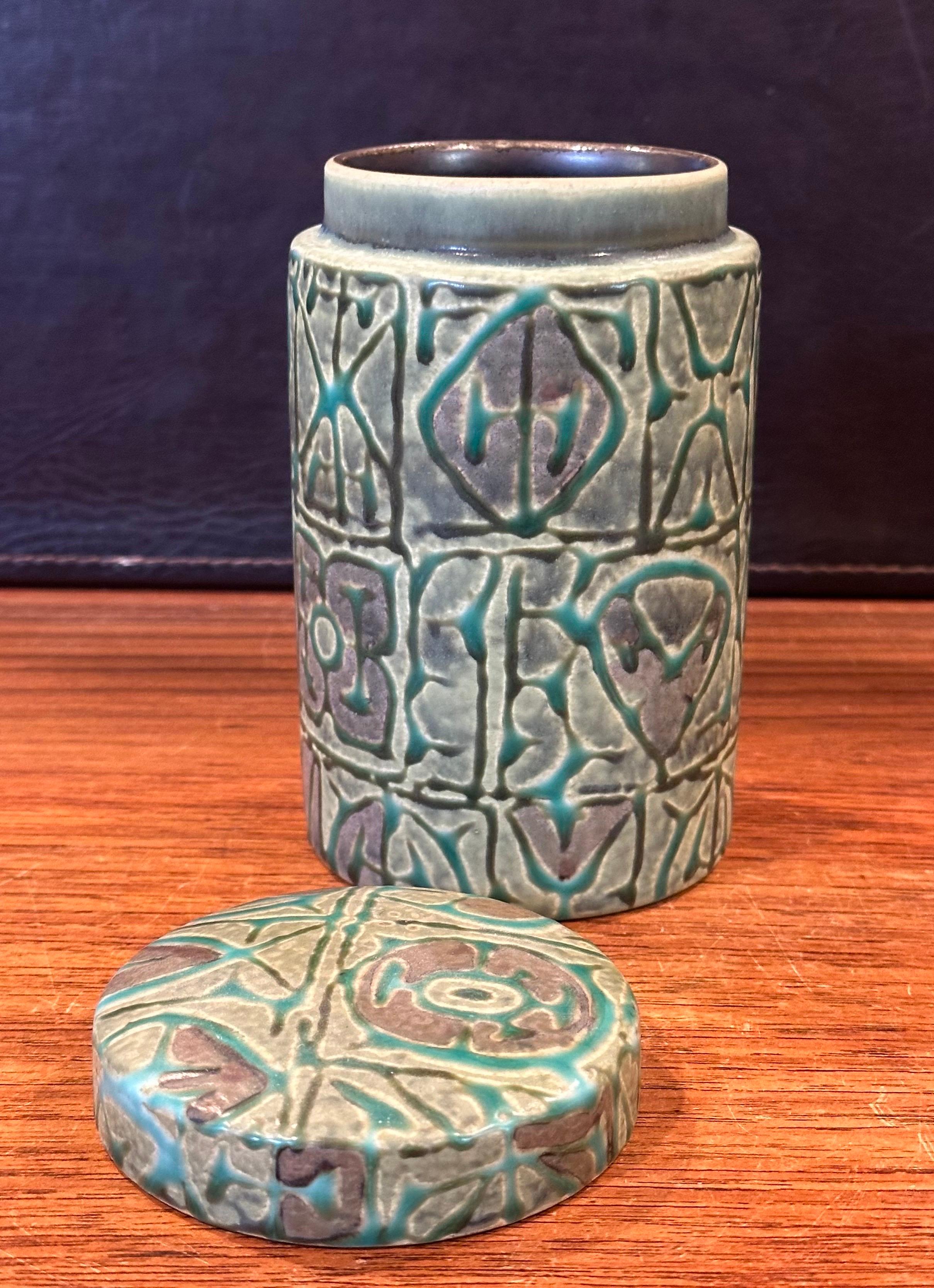 Fajance Lidded Box / Canister and Vase by Nils Thorsson for Royal Copenhagen For Sale 5