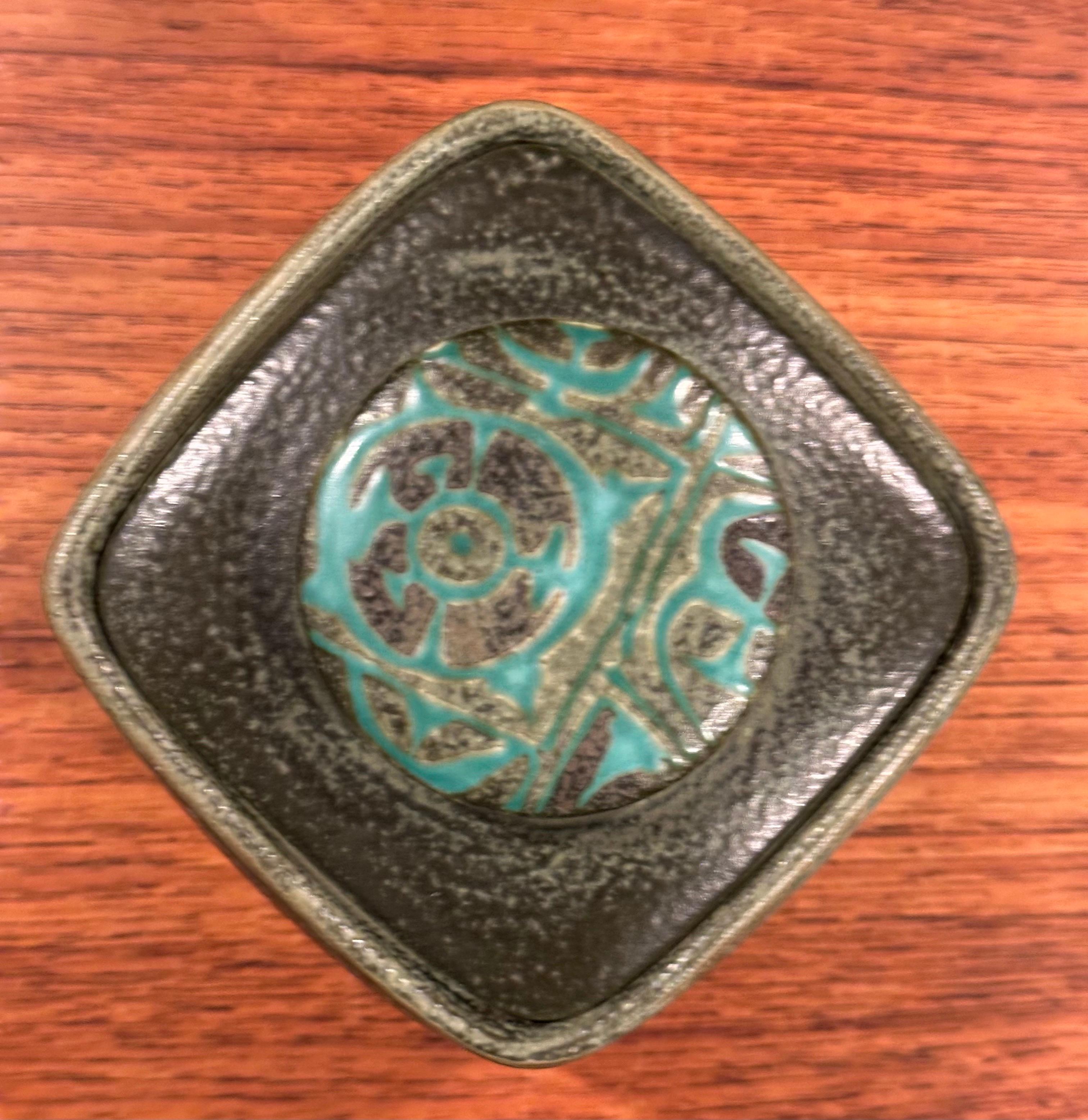 Stoneware Fajance Lidded Box / Humidor by Nils Thorsson for Royal Copenhagen For Sale