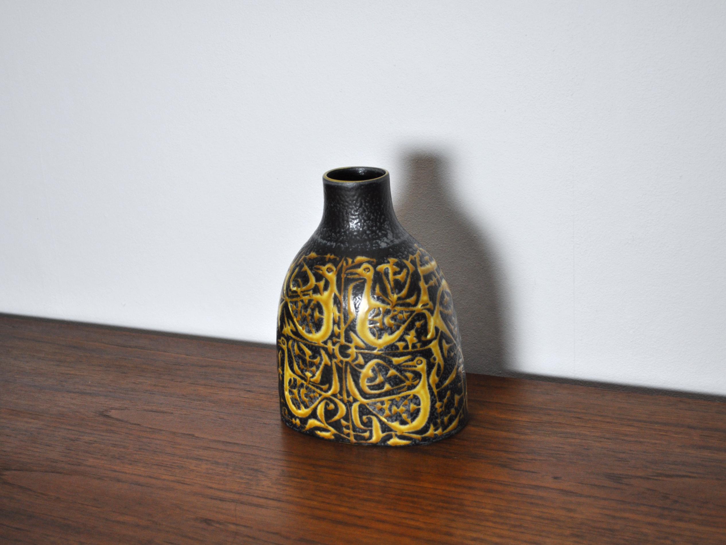 Fajance Vase by Nils Thorsson Baca Royal Copenhagen In Good Condition For Sale In Vordingborg, DK