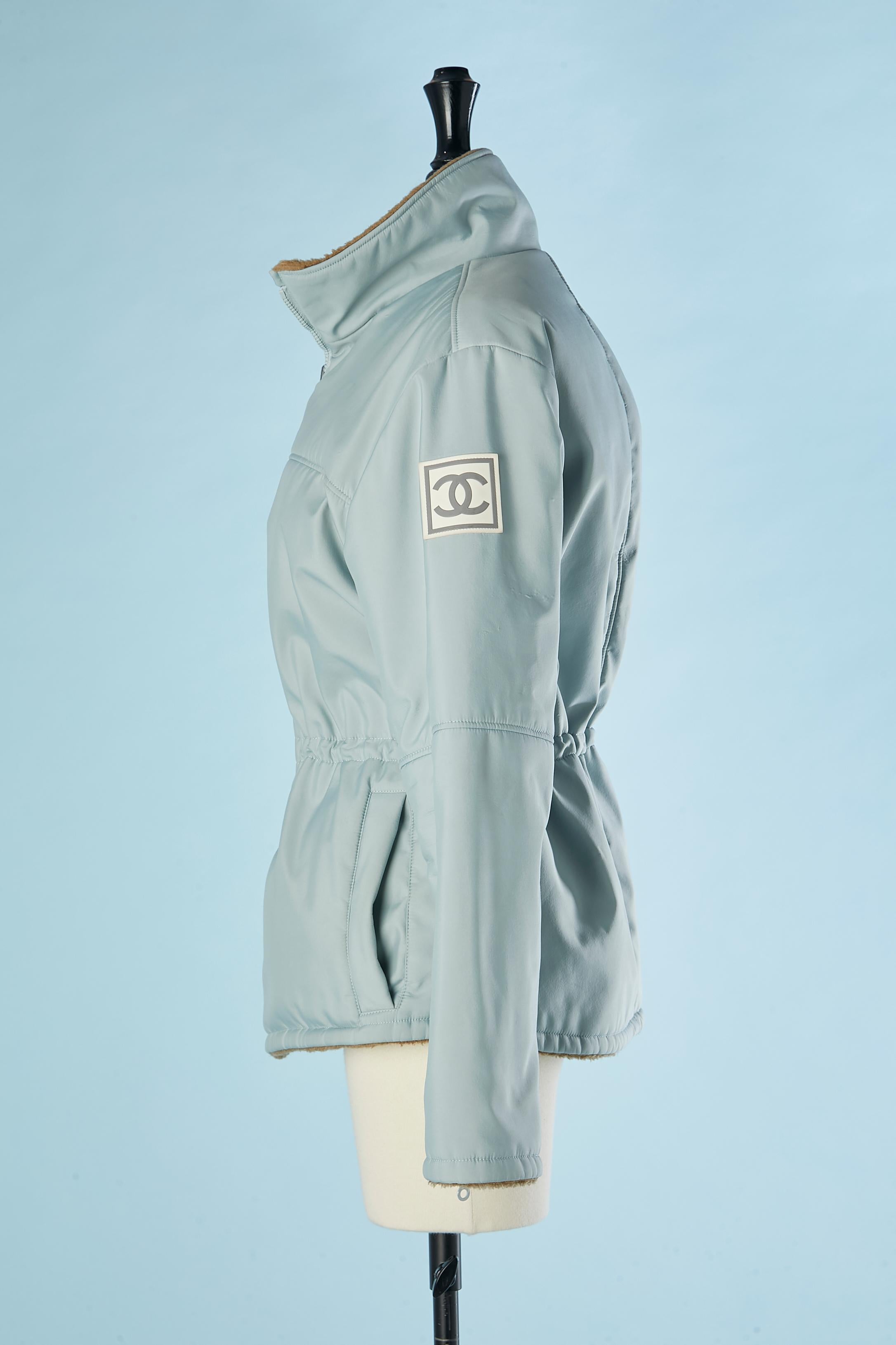 Fake fur and blue technical fabric reversible ski anorak Chanel FW 2001/2002 For Sale 6