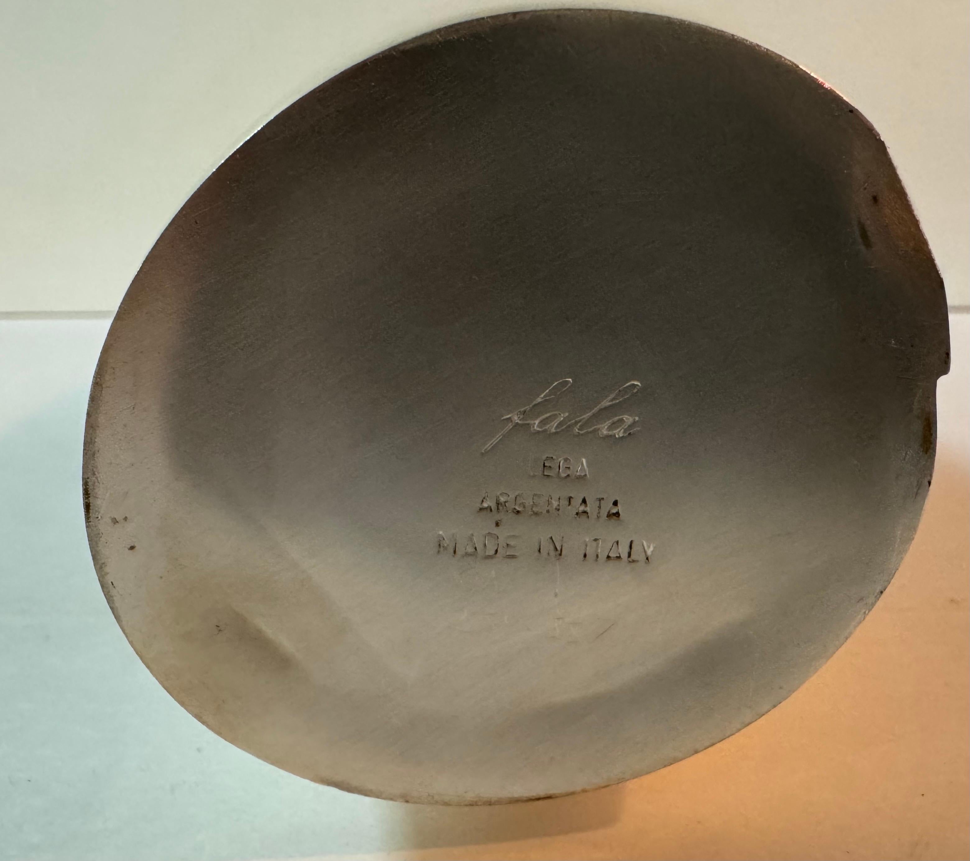 F.A.L.A. Guido Niest Lega Argentata Skulpturale versilberte Vase (Ende des 20. Jahrhunderts) im Angebot