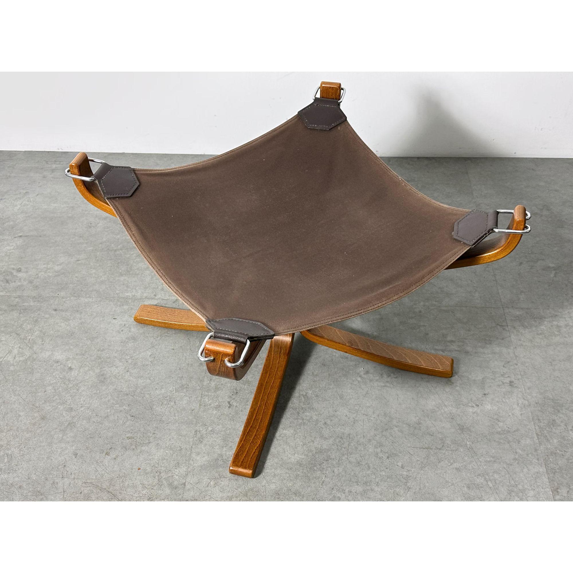 Falcon Bentwood and Leather Sling Footstool by Sigurd Ressell for Vatne 1970s For Sale 3
