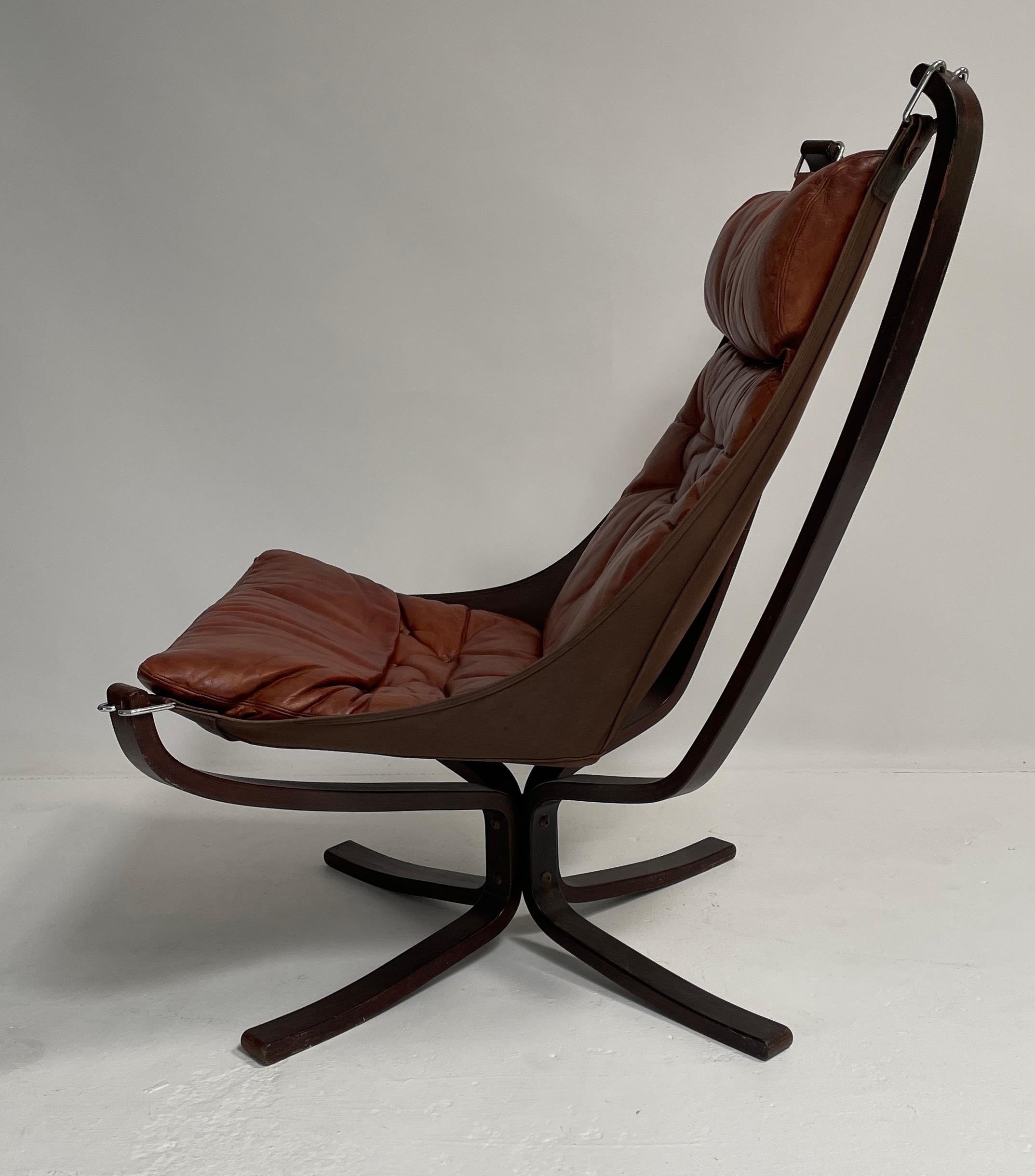 Falcon Chair and Ottoman,  By Sigurd Ressell In Good Condition In Los Angeles, CA
