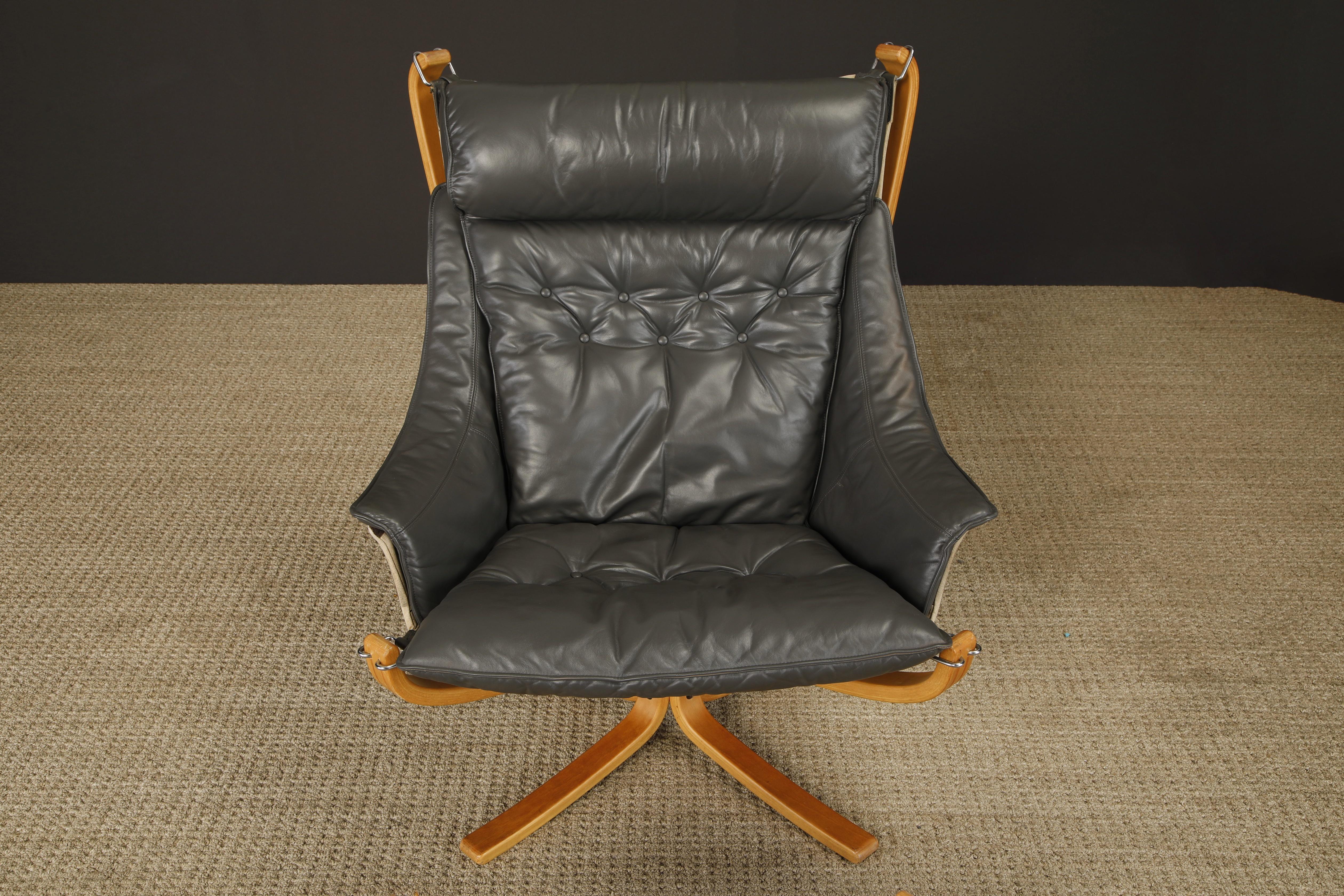 'Falcon' Chair and Ottoman by Sigurd Ressell for Vatne Møbler, 1970s, Signed For Sale 3