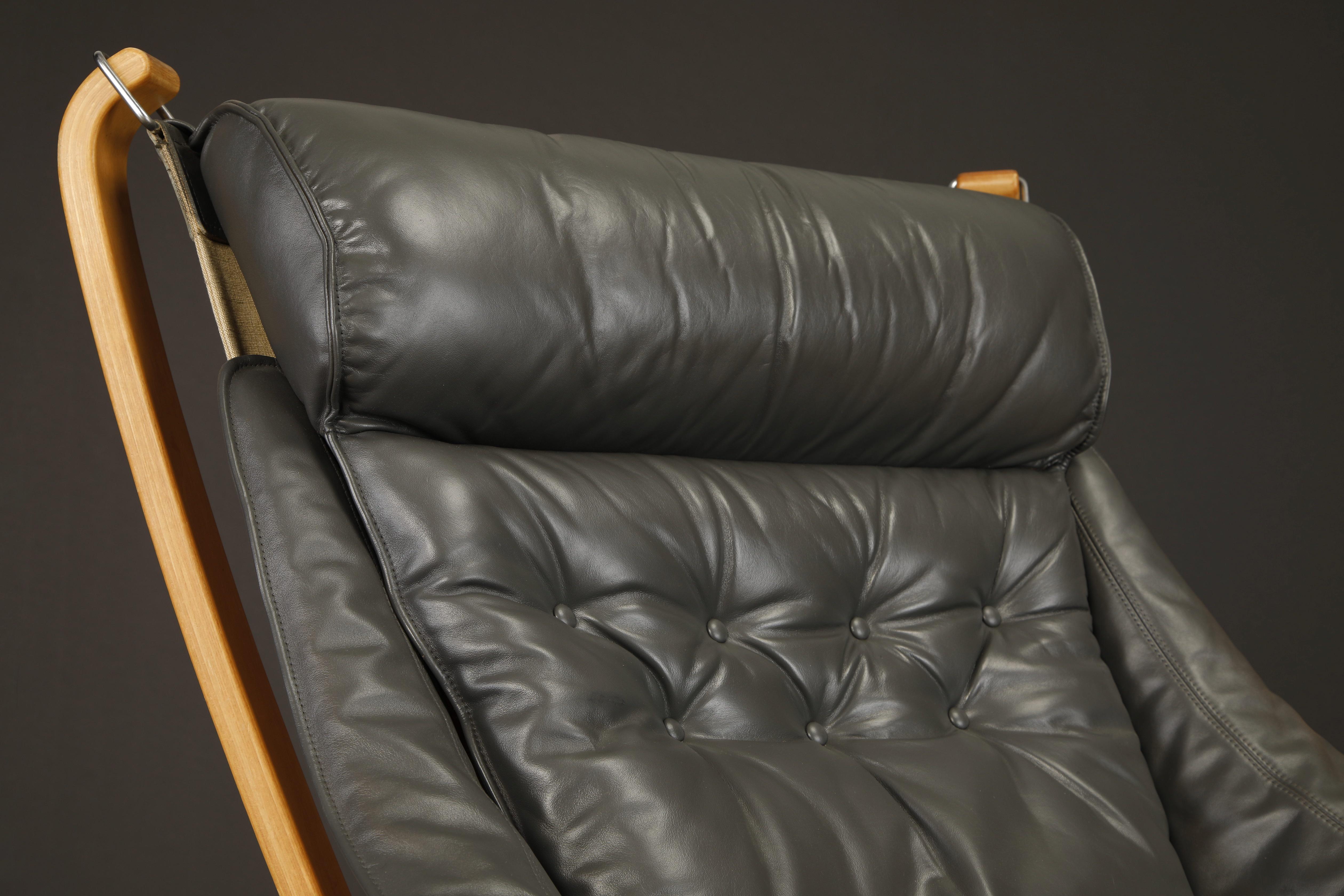 'Falcon' Chair and Ottoman by Sigurd Ressell for Vatne Møbler, 1970s, Signed For Sale 6