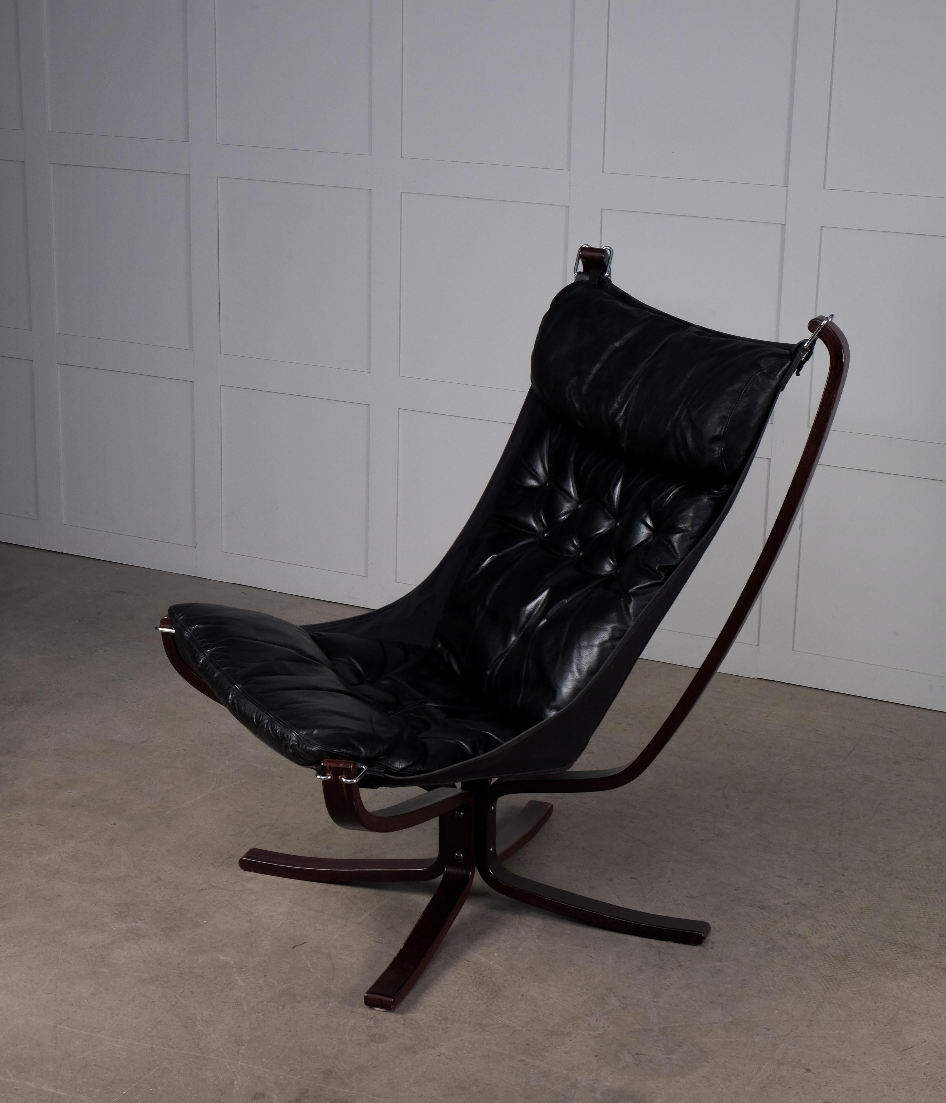 Scandinavian Modern Black Leather 'Falcon' chair by Sigurd Ressell, 1970s For Sale