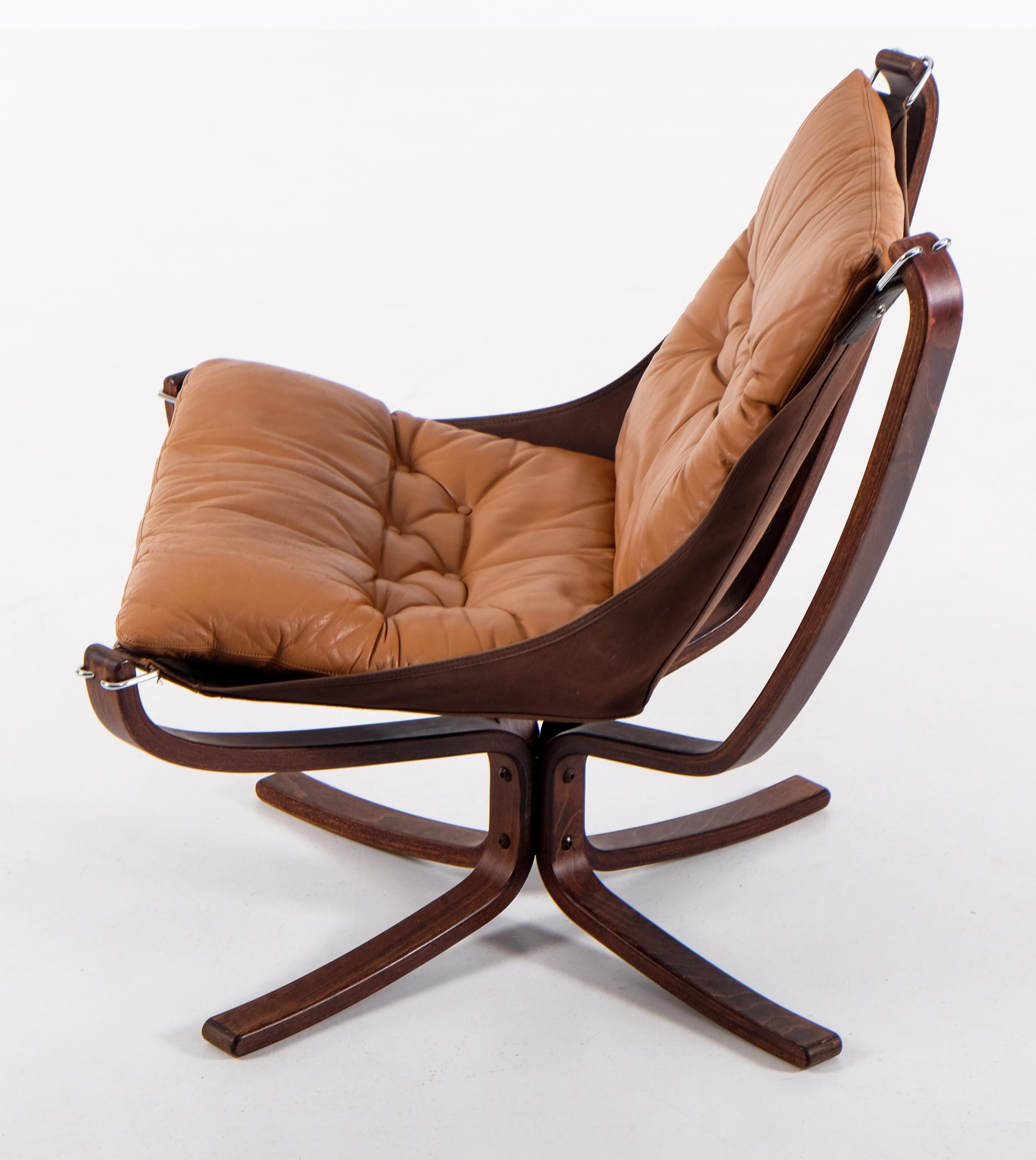 Cuir Chaise Falcon de Sigurd Ressell, 1970 en vente