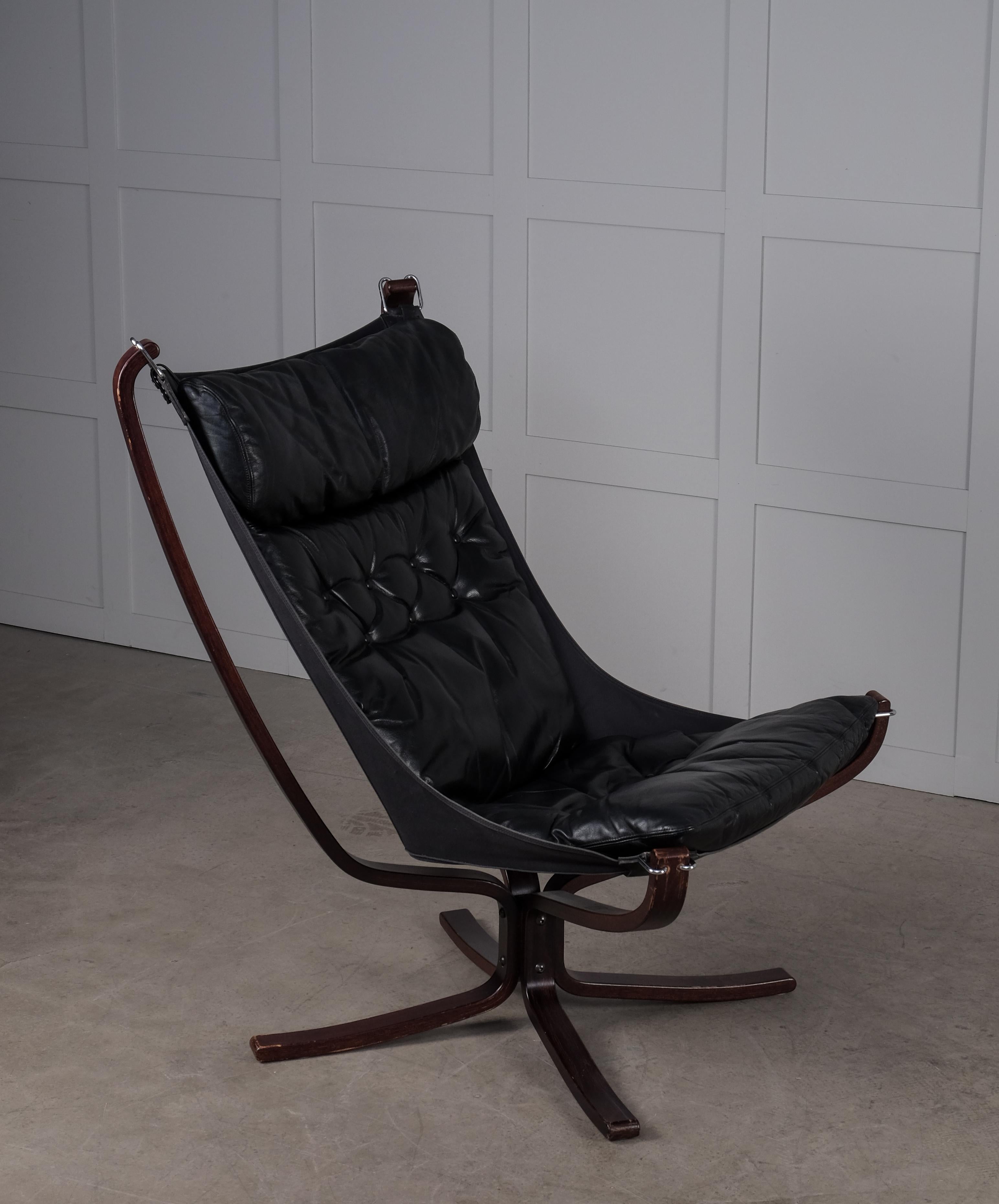 Late 20th Century Black Leather 'Falcon' chair by Sigurd Ressell, 1970s For Sale