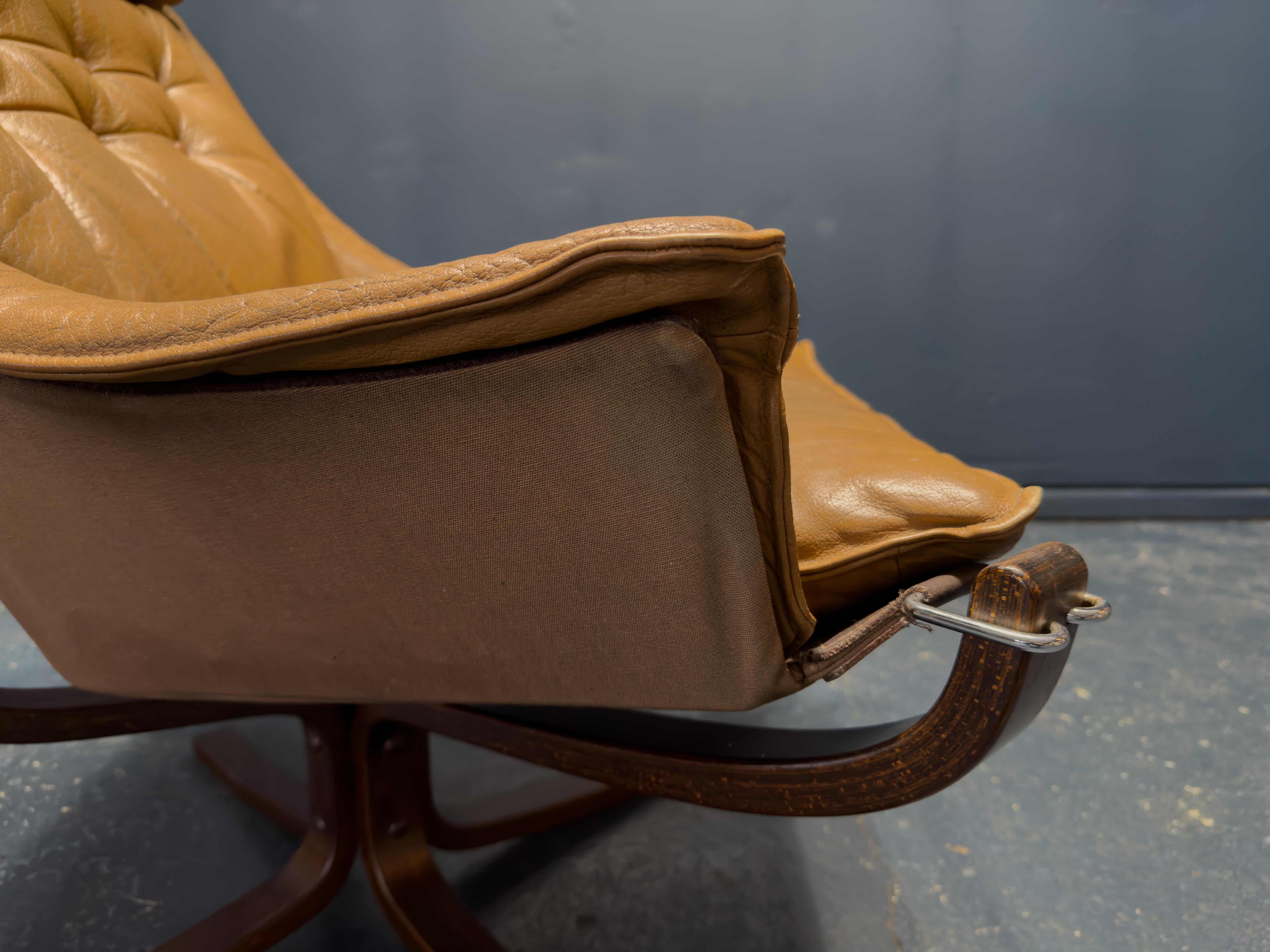Falcon Chair with Footstool by Sigurd Resell For Sale 3