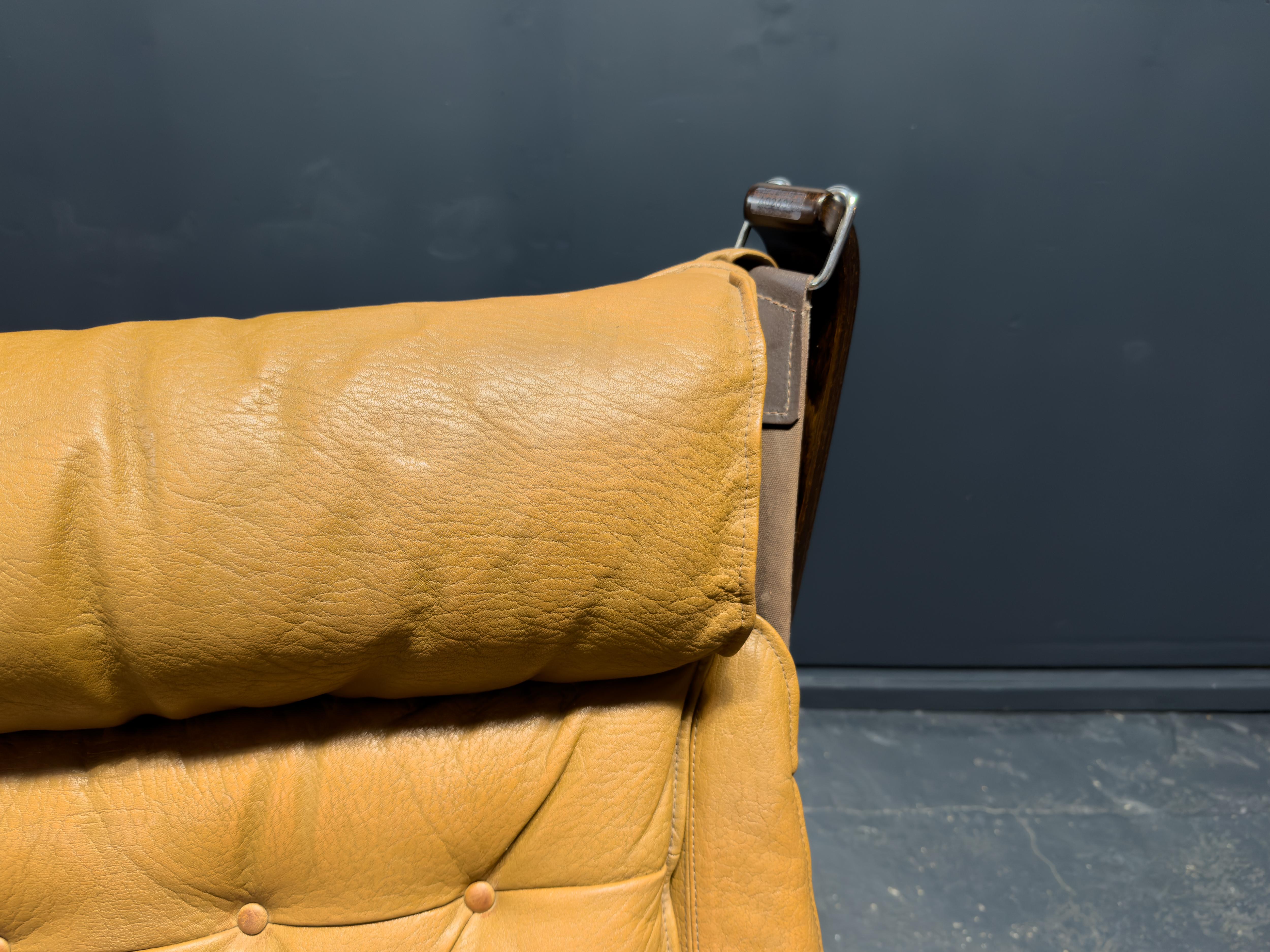 Falcon Chair with Footstool by Sigurd Resell For Sale 4