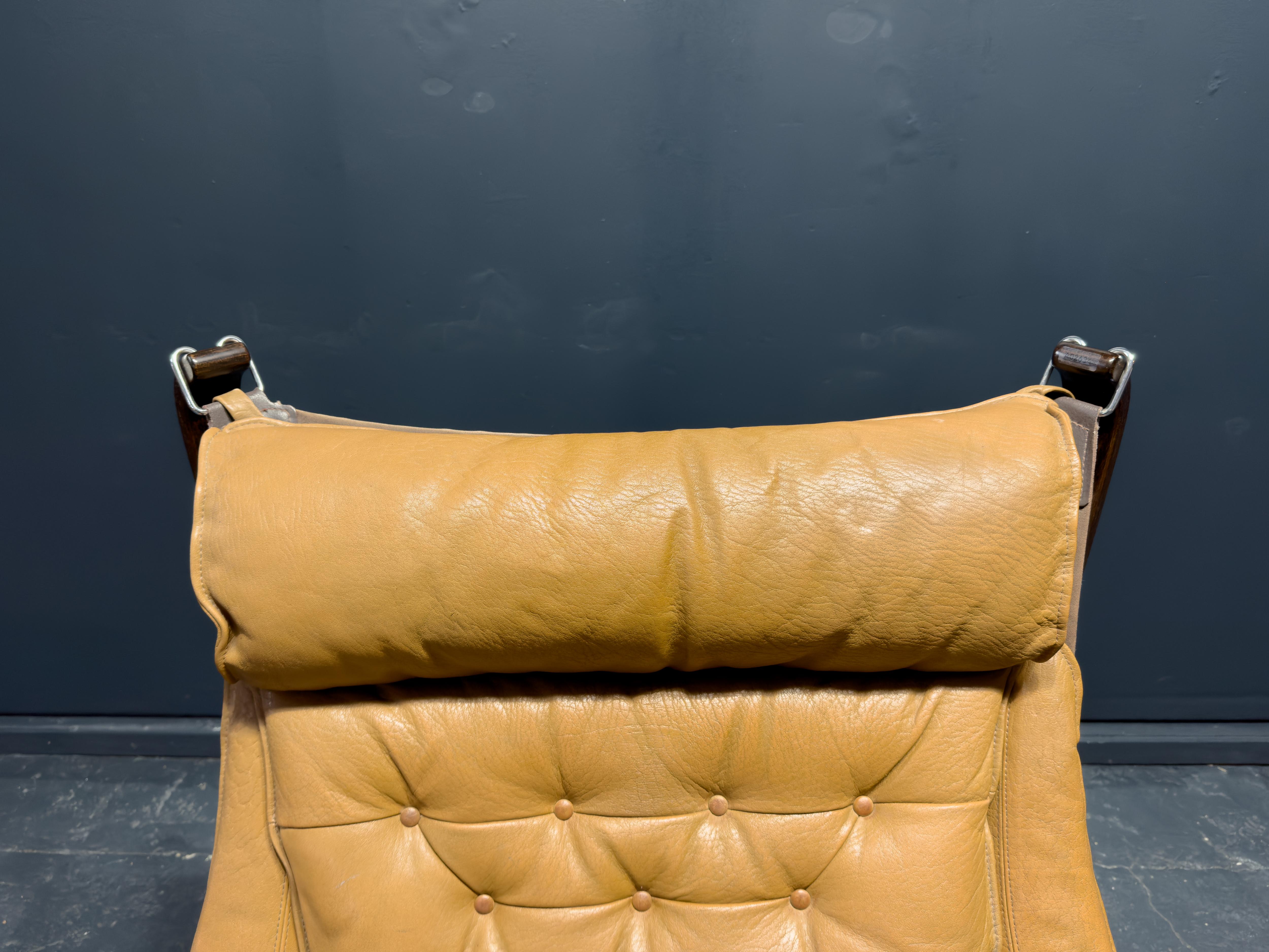 Falcon Chair with Footstool by Sigurd Resell For Sale 5