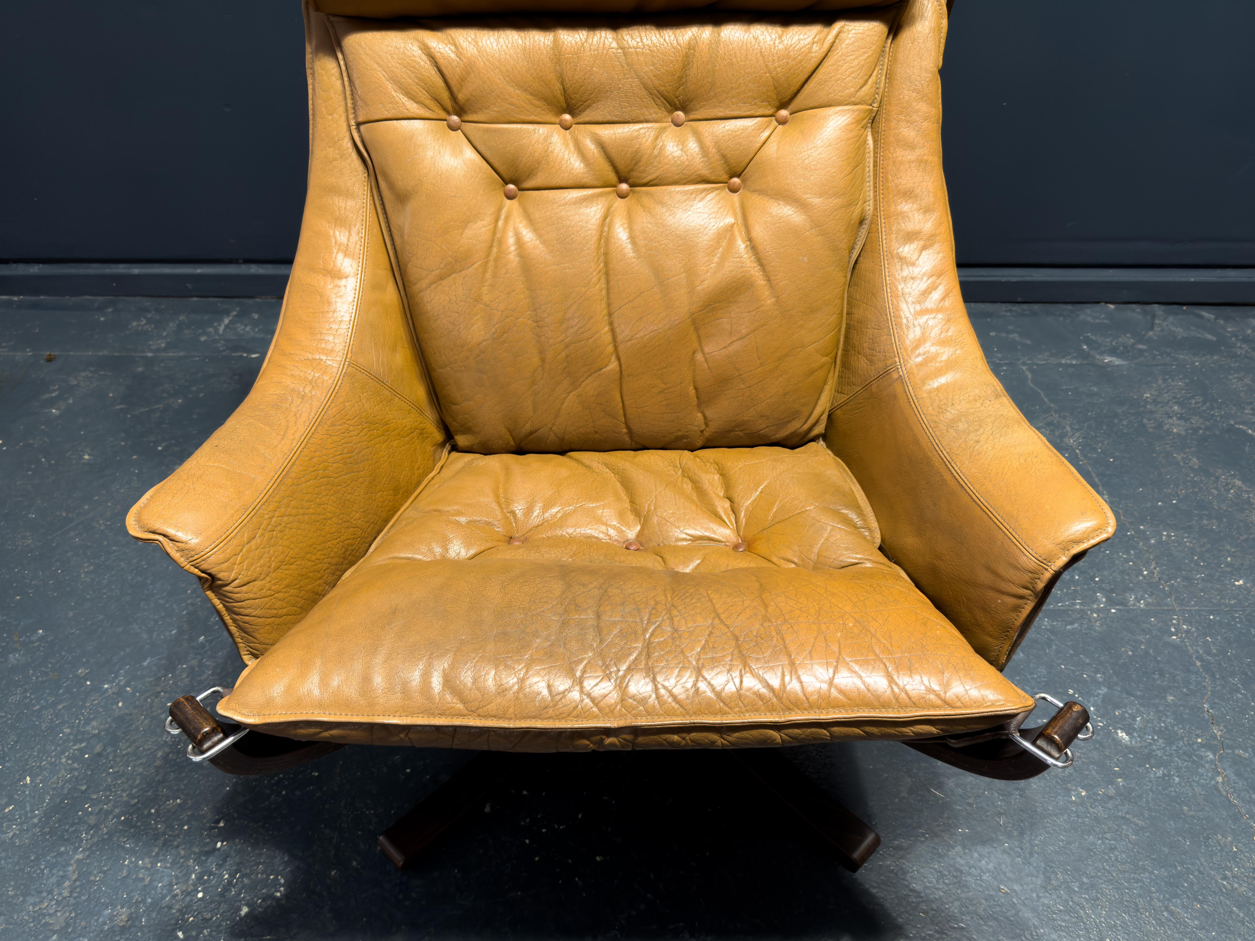 Falcon Chair with Footstool by Sigurd Resell For Sale 6