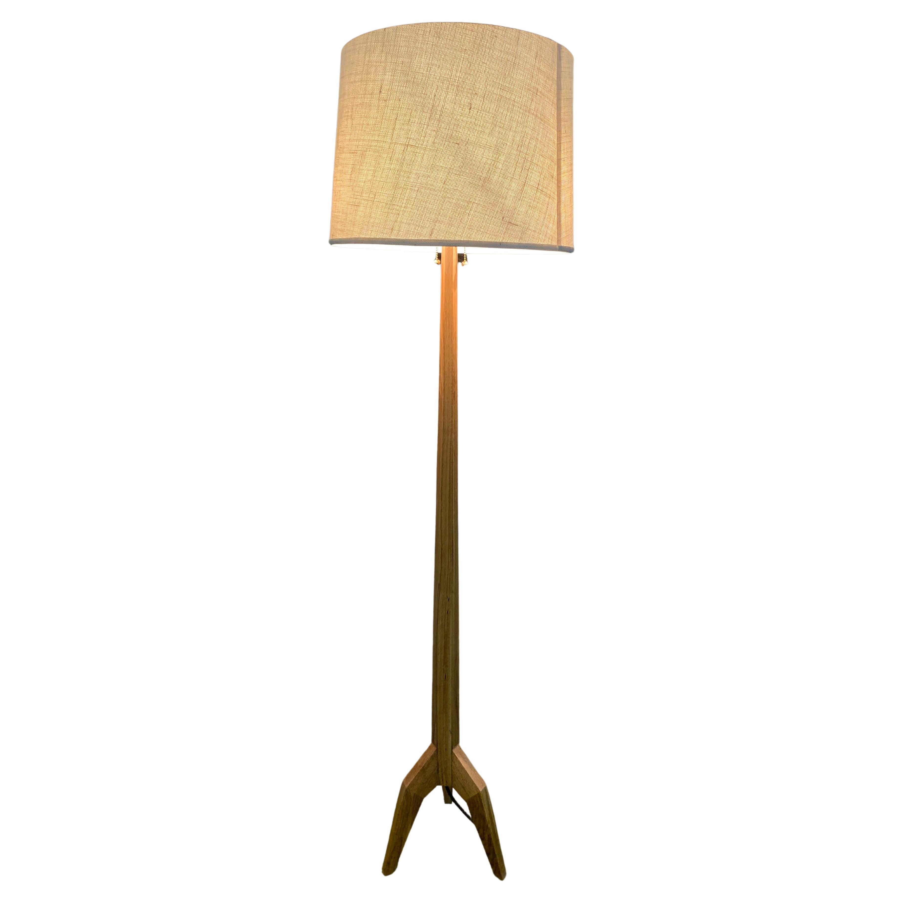 Falcon Floor Lamp