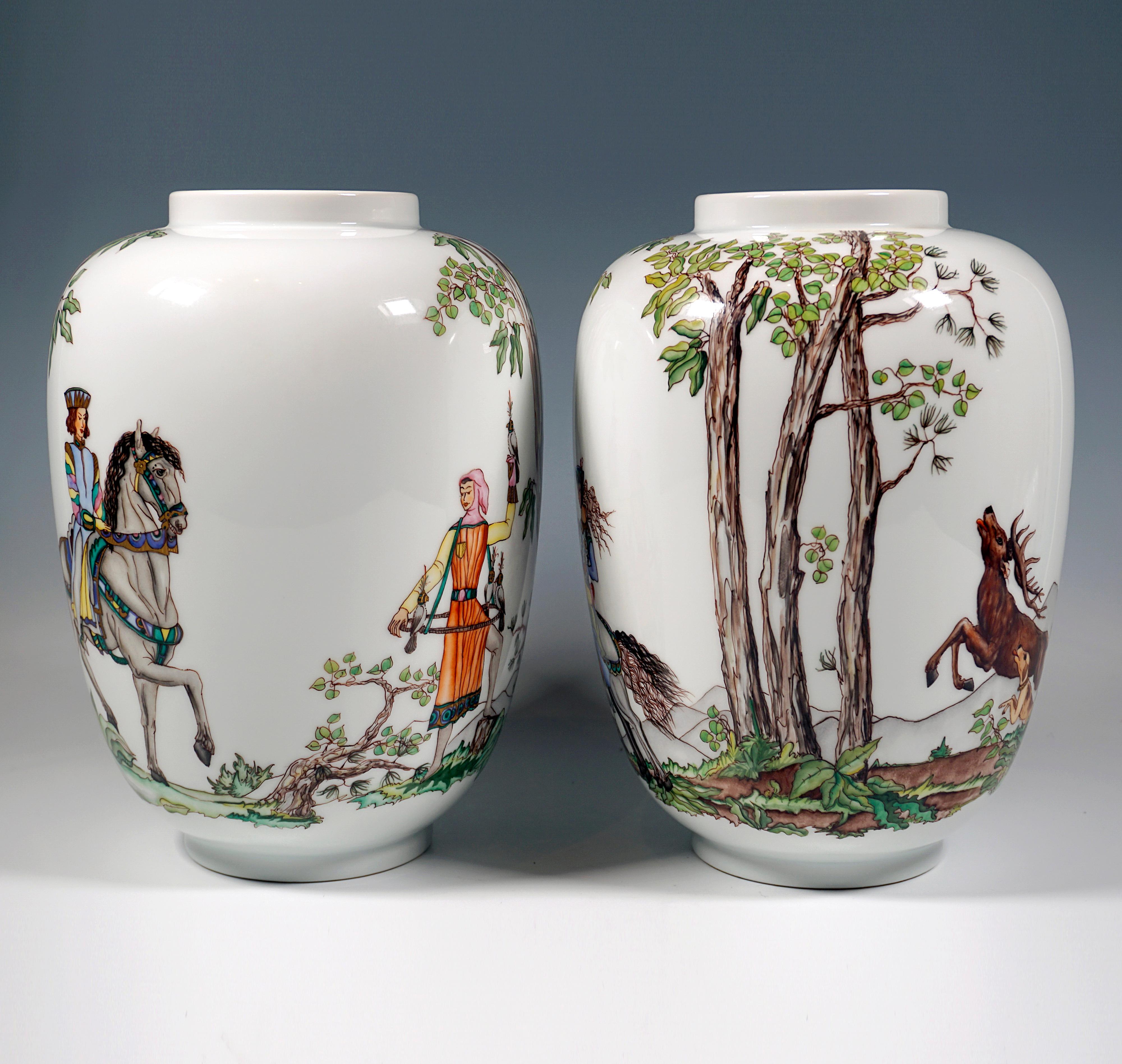 Baroque 'Falcon Hunt' Pair Of Large Lampion Vases, By Augarten Vienna, Mid-20th For Sale