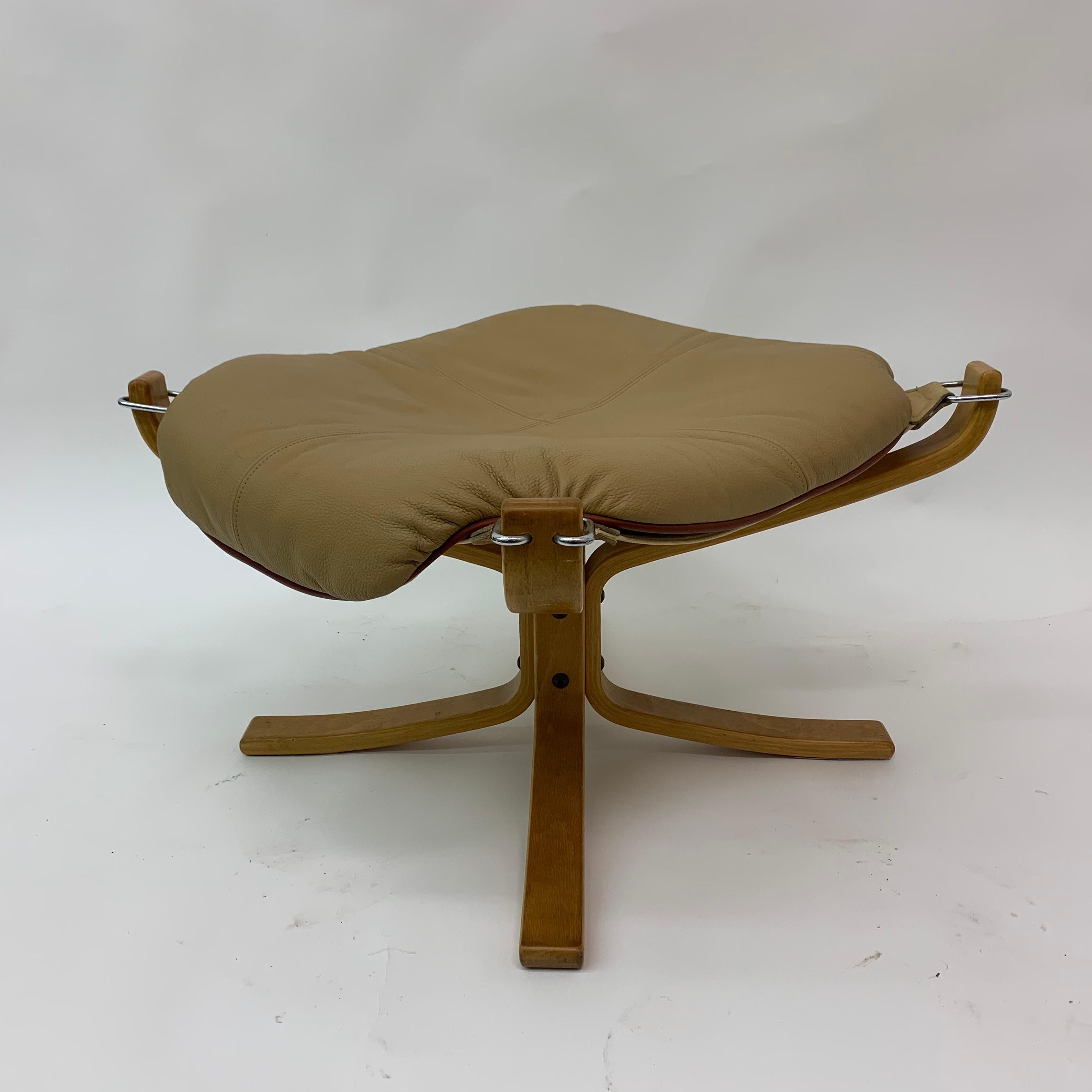 Falcon Leather hocker Chair by Sigurd Ressel for Vatne Møbler, 1970s For Sale 3