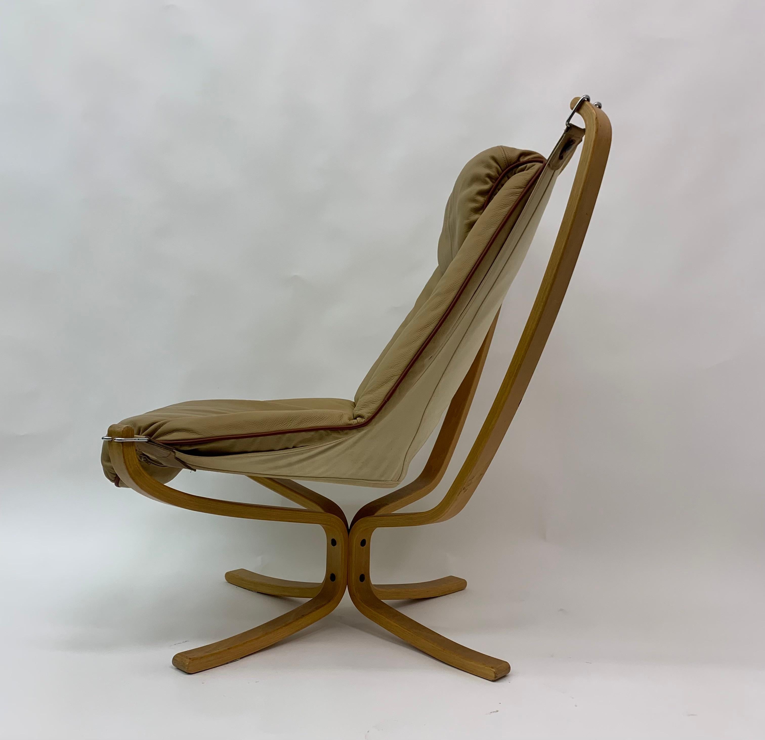 Falcon Leather Lounge Chair by Sigurd Ressel for Vatne Møbler, 1970s For Sale 6