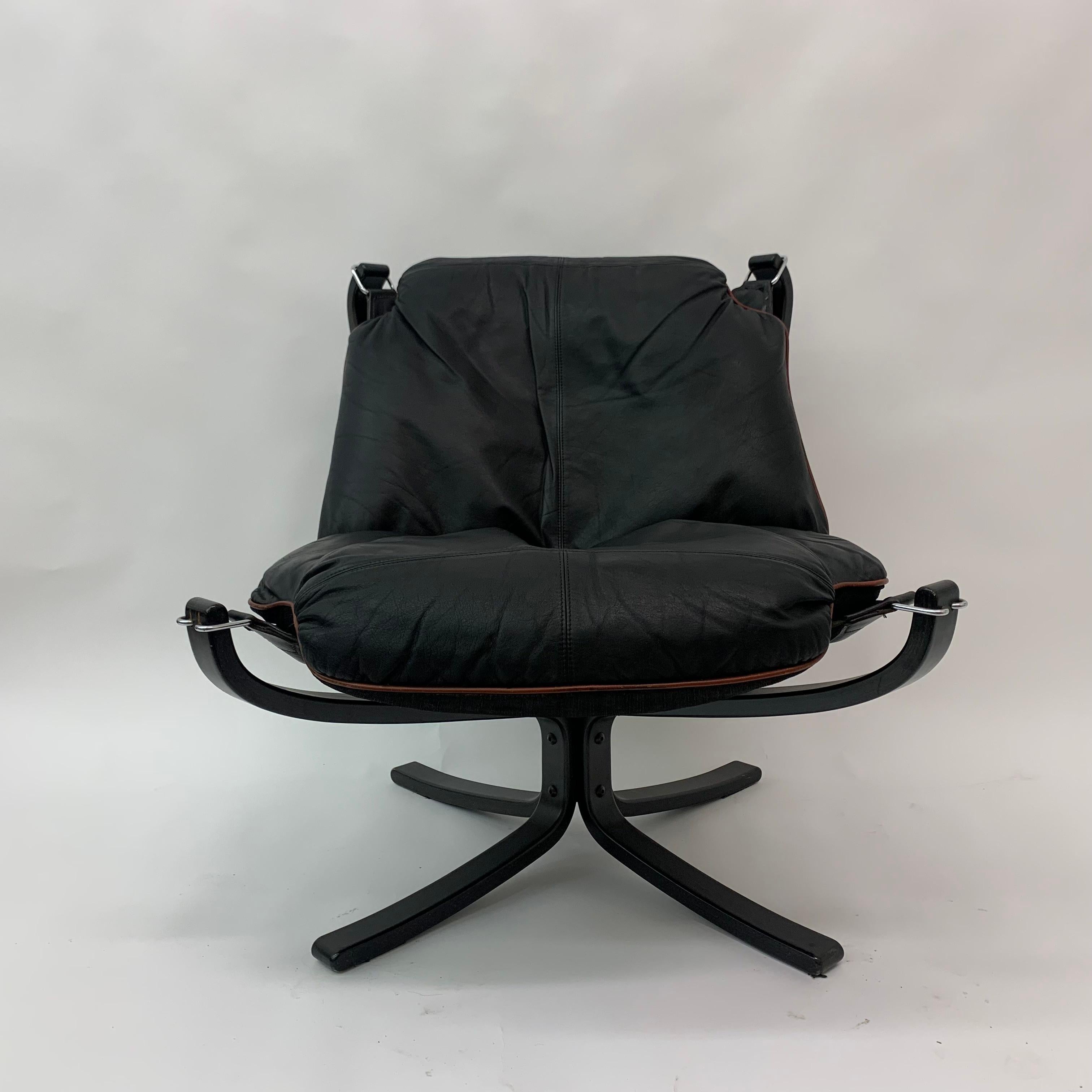 Falcon Leather Lounge Chair by Sigurd Ressel for Vatne Møbler, 1970s In Good Condition In Delft, NL