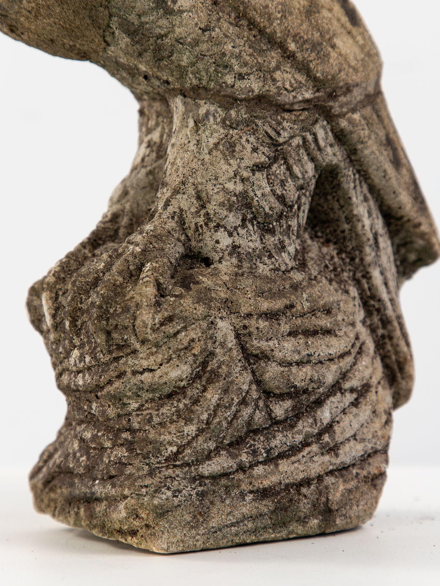 Falcon or Hawk Bird Stone Garden Ornament, Belgium Mid 20th C. en vente 1