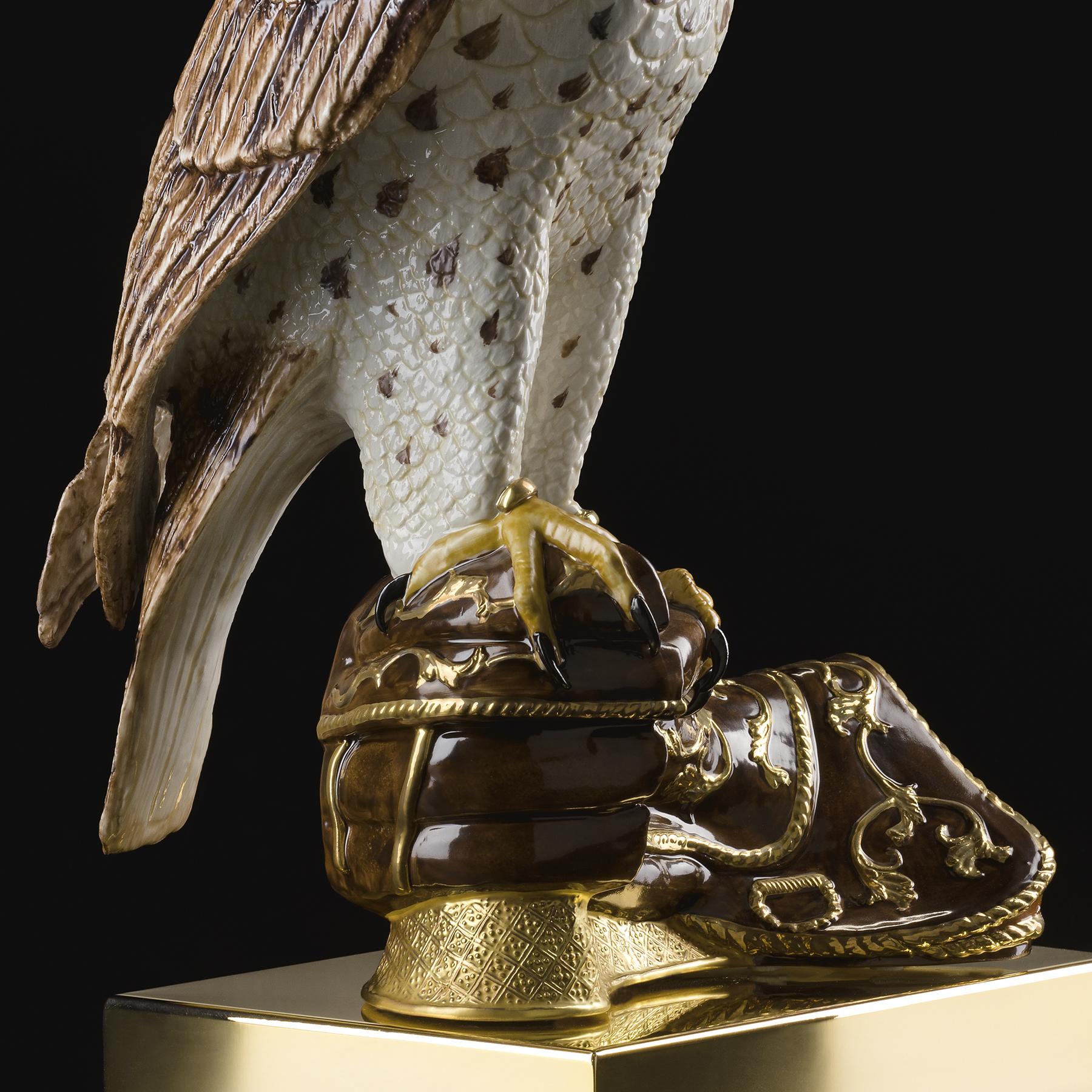 Falcon Sculpture In New Condition For Sale In Paris, FR