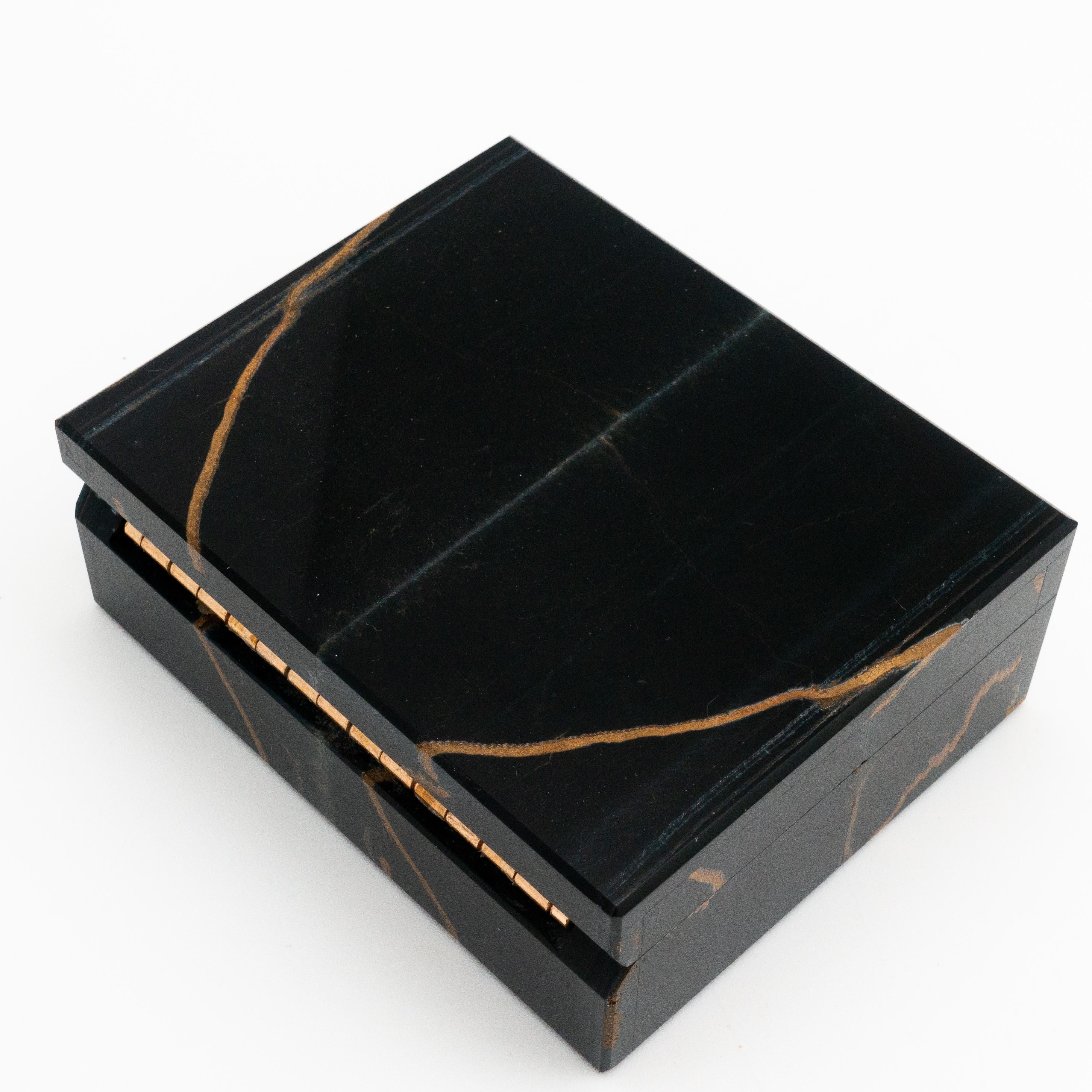 Falcon's Eye Semi-Precious Stone Box In Excellent Condition In New York, NY