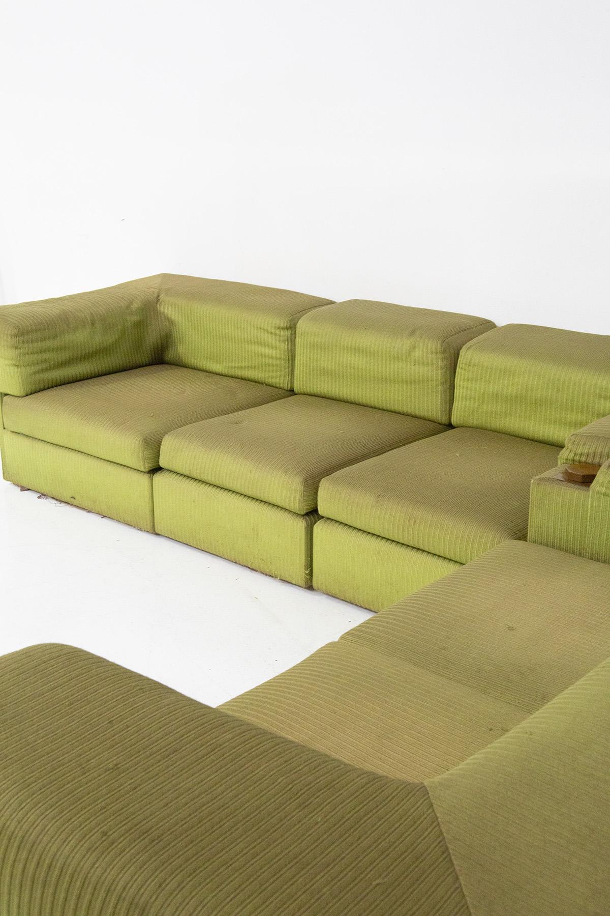 Faleschini Midcentury Modular Sofa with Beverage Compartment 3