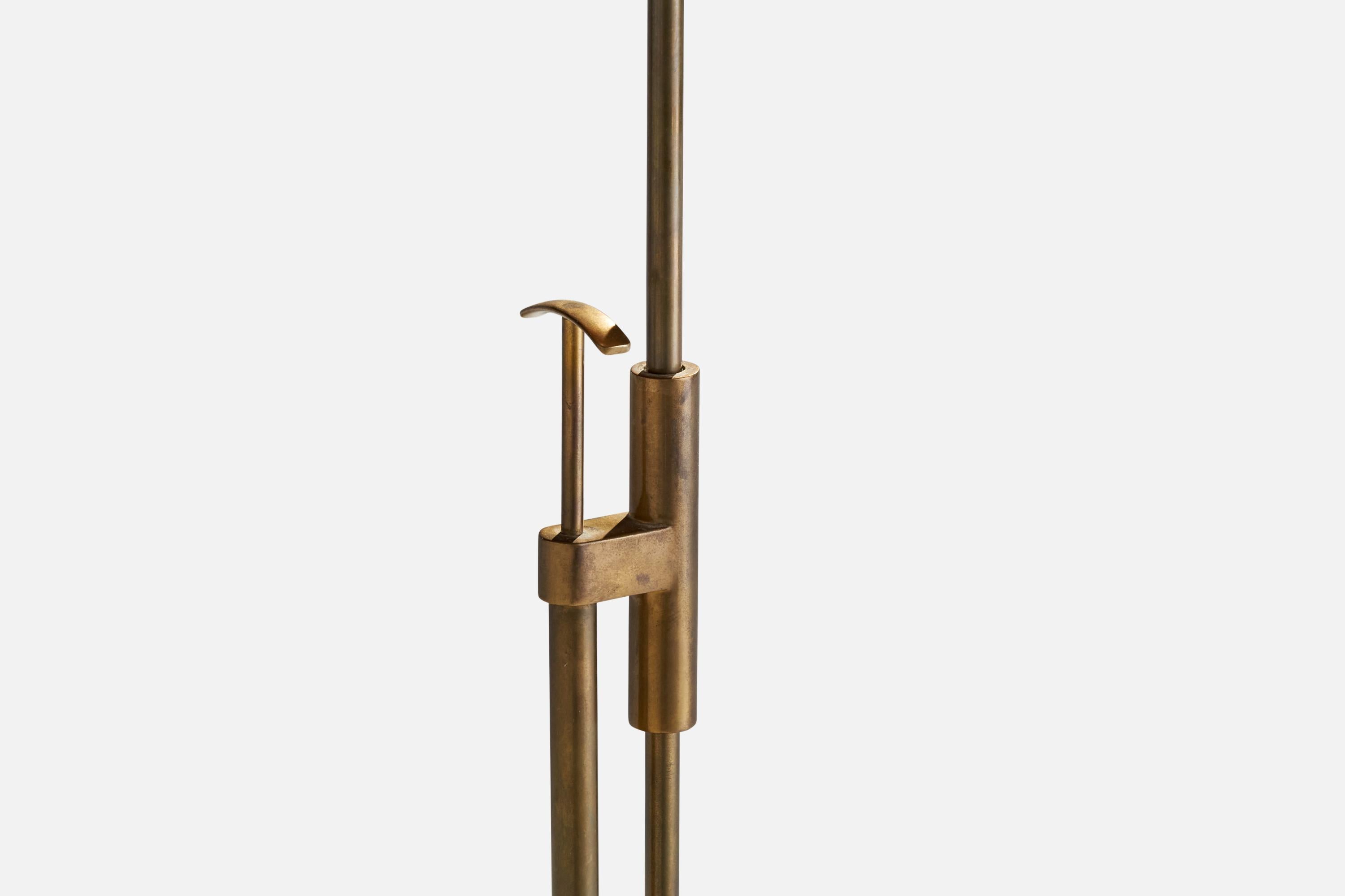 Falkenbergs Belysning, Floor Lamp, Brass, Paper, Sweden, 1960s In Good Condition For Sale In High Point, NC