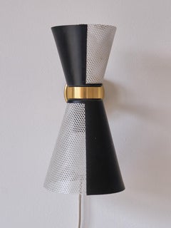 Falkenbergs Belysning, Paar schwarz-weiße Wandlampen, drehbare Schirmen, 1960er Jahre