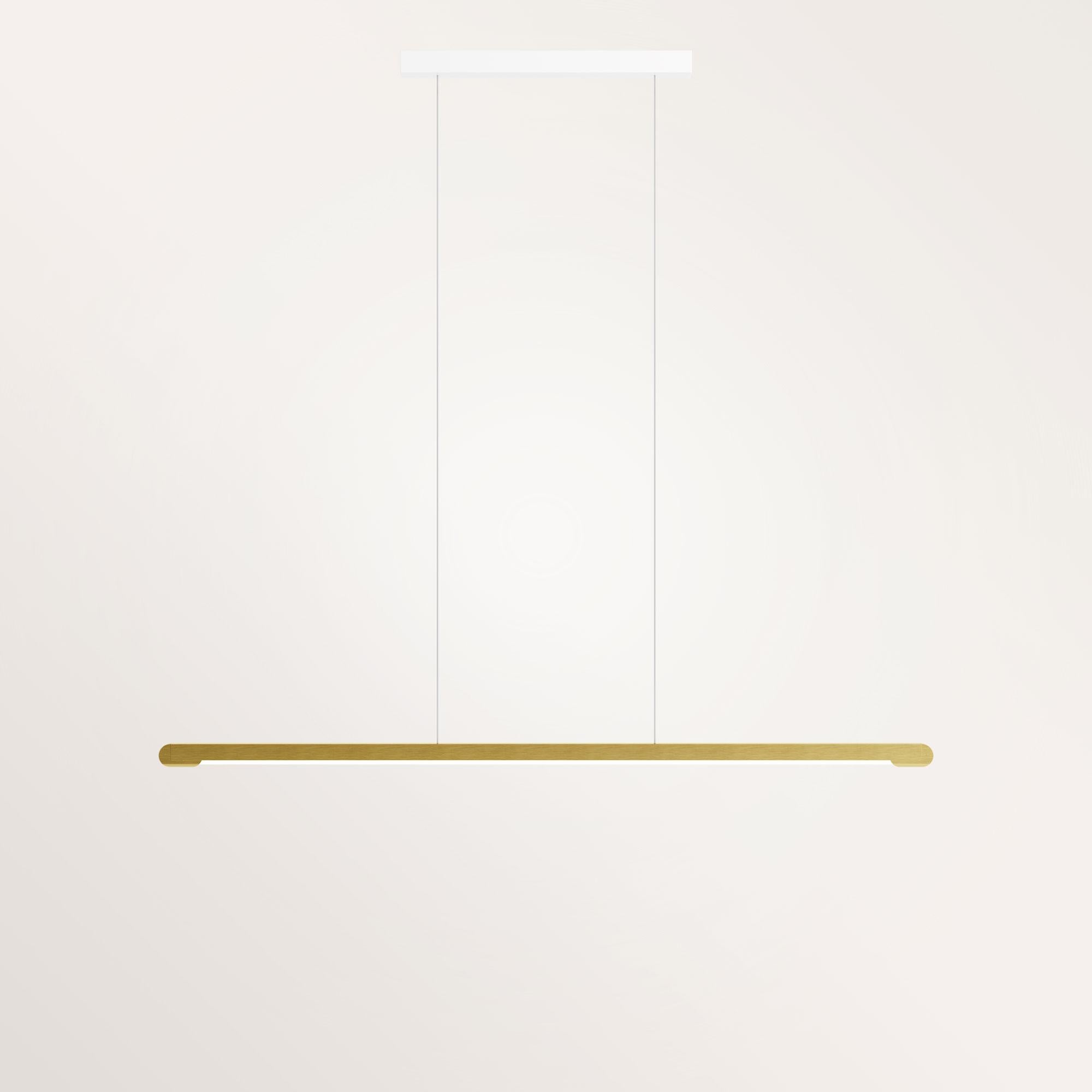 Lampadario piccolo Falko di Gobo Lights
Dimensioni: D 1,2 x L 120 x H 100 cm
Materiali: Ottone.
Peso: 1 kg. 
Collection'S: Line Less.

Autodidatta e proveniente dal mondo della chimica, questo artigiano/designer belga progetta i suoi pezzi con la