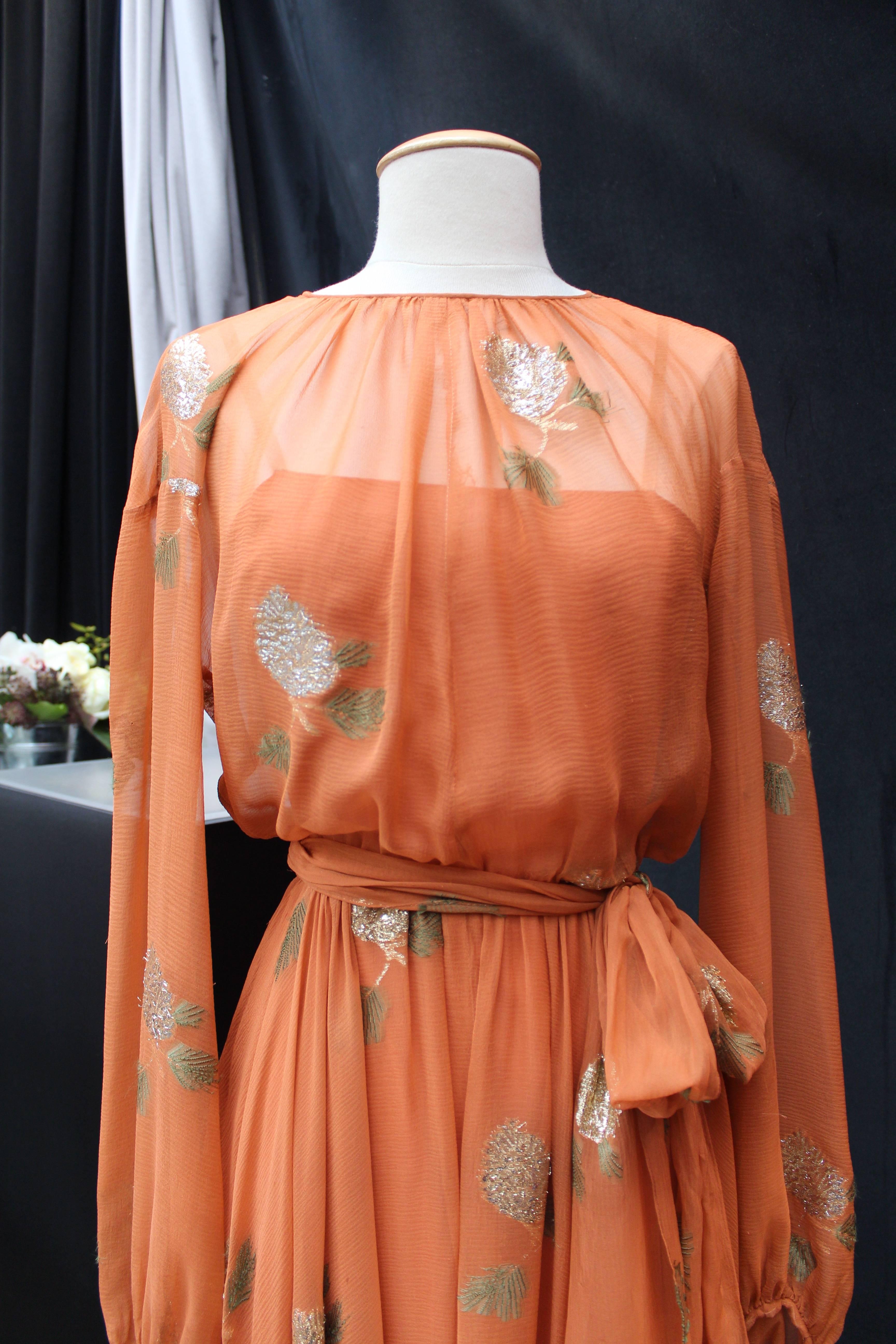 Women's Fall 1974-1975 Jean Patou Haute Couture Défilé long orange evening gown For Sale