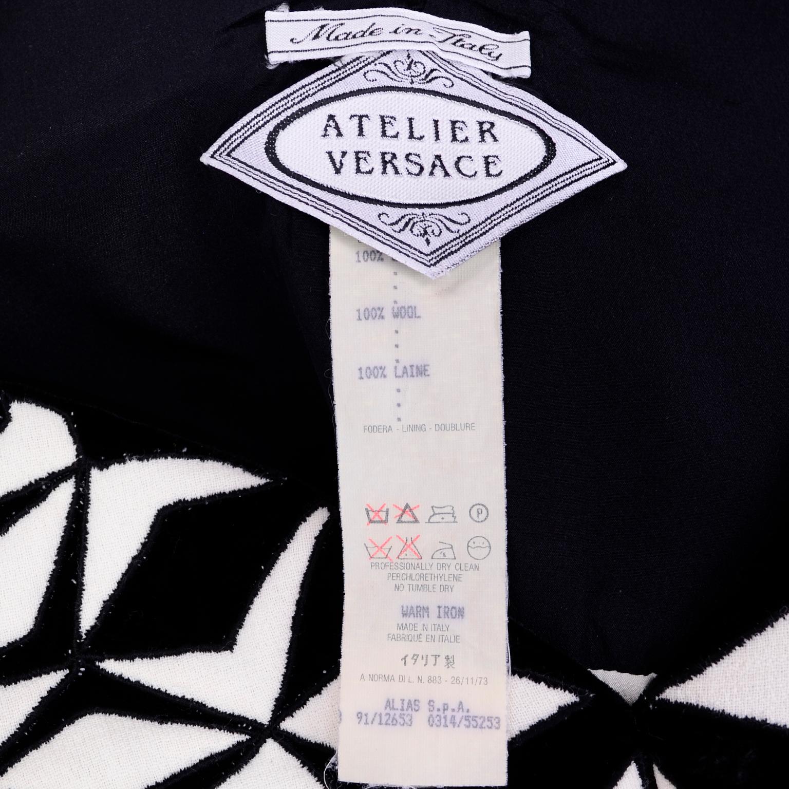 Fall 1991 Atelier Versace Gianni Vintage Black & Cream & White Dress For Sale 3