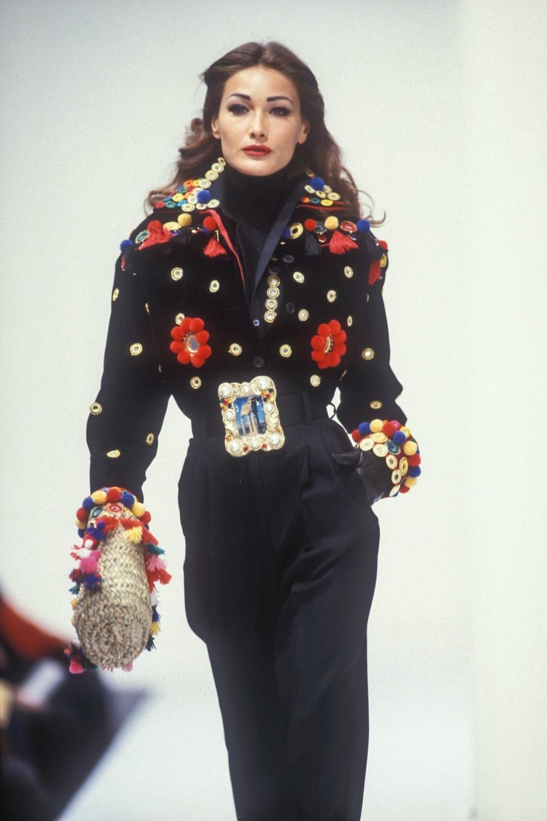 Fall 1992 Documented DOLCE & GABBANA Black Mirror & Tassel Appliqué Velvet Vest For Sale 10