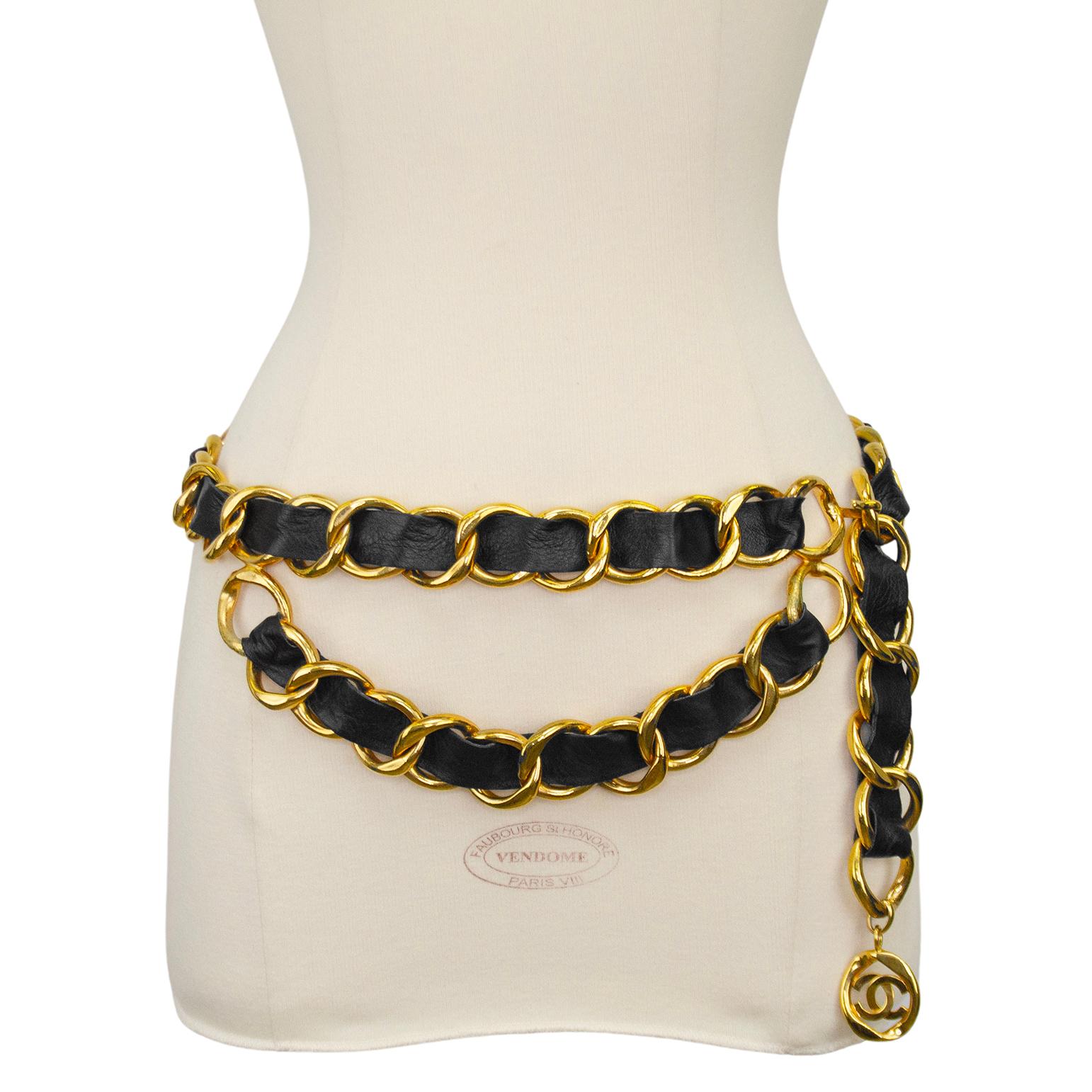 The iconic Chanel chunky chain belt from the Fall 1993 collection. In excellent condition, adjustable from a size 2-10. Solid and heavy, can sit low on your hips or high on your natural waist. Wear over or under a jacket. 



