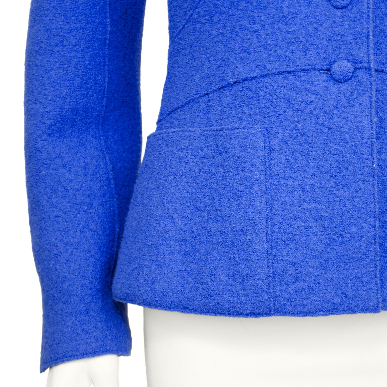 Women's Fall 1999 Chanel Periwinkle Felted Wool Fitted Jacket For Sale