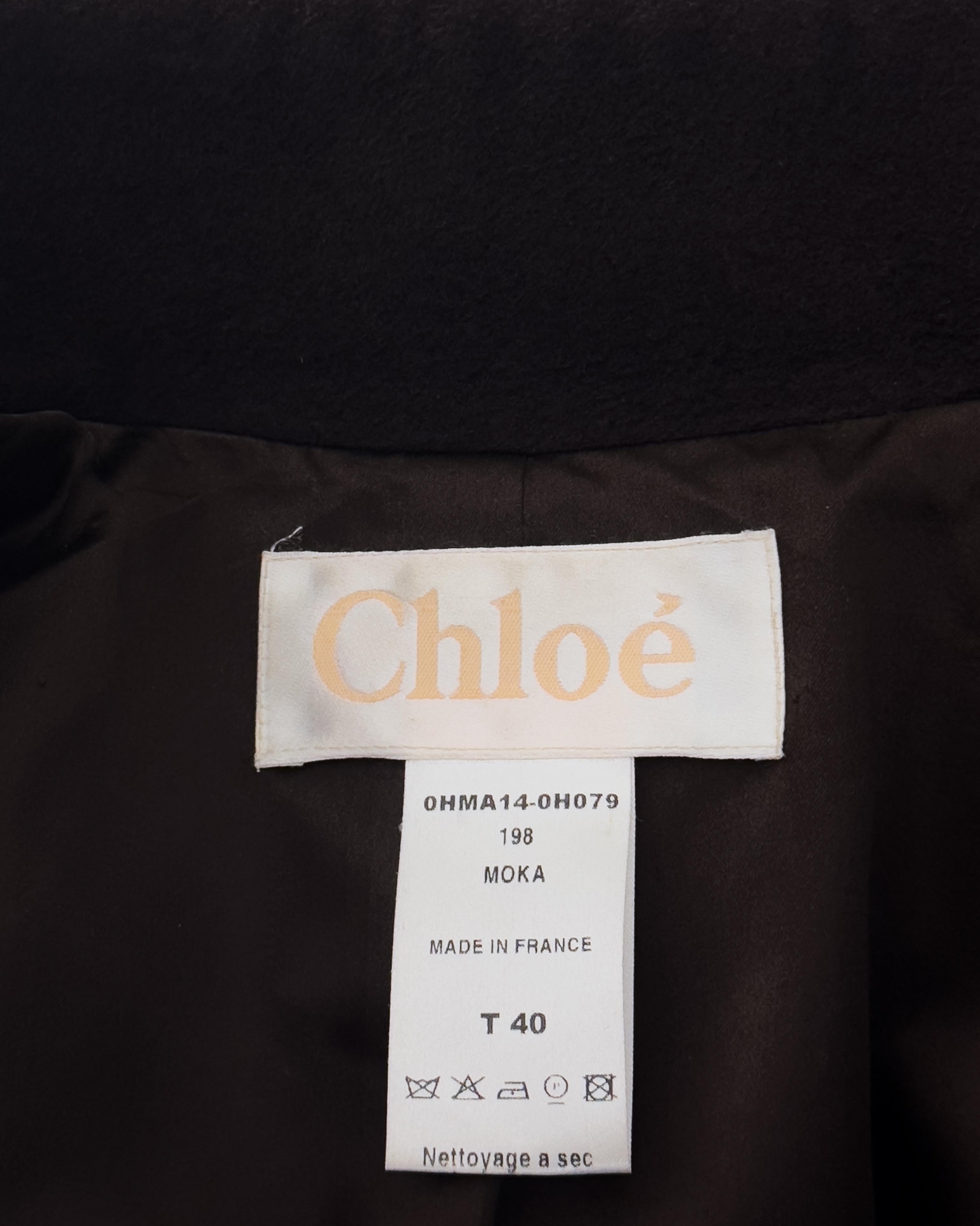 Herbst 2000 Chloe by Stella McCartney Laufsteg Brauner Wollmantel mit Schleifengürtel im Angebot 1