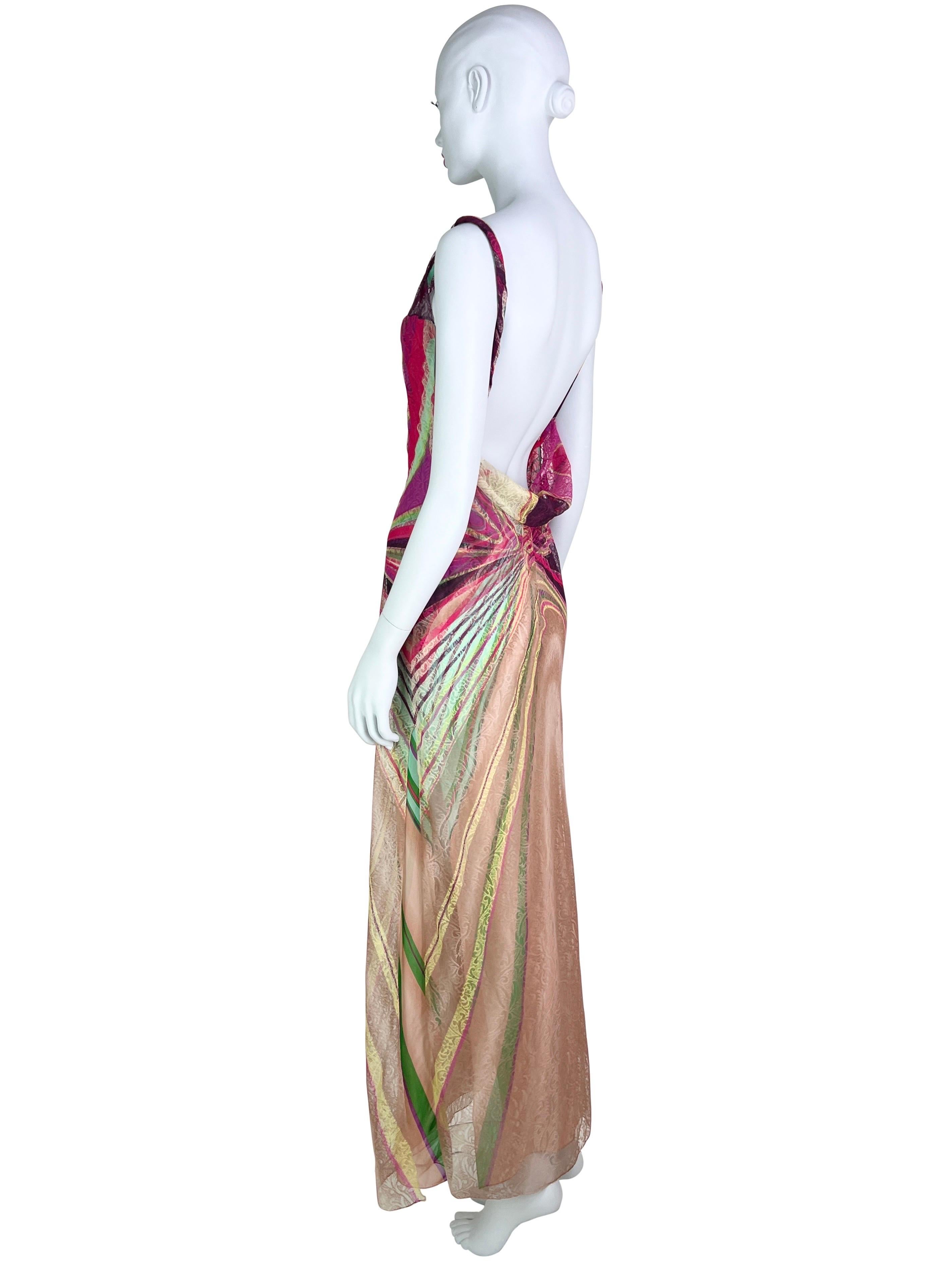 Automne 2000 Versace - Robe imprimée en dentelle en vente 2