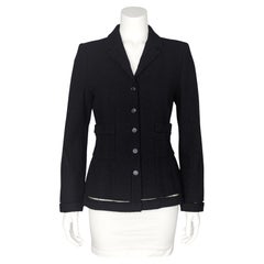 Giacca Chanel autunno 2003 in lana nera con orlo staccato
