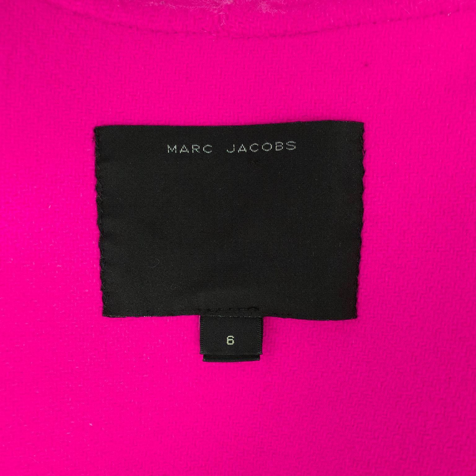 Fall 2009 Marc Jacobs Runway Hooded Fuchsia Wool Coat  In Good Condition For Sale In Toronto, Ontario
