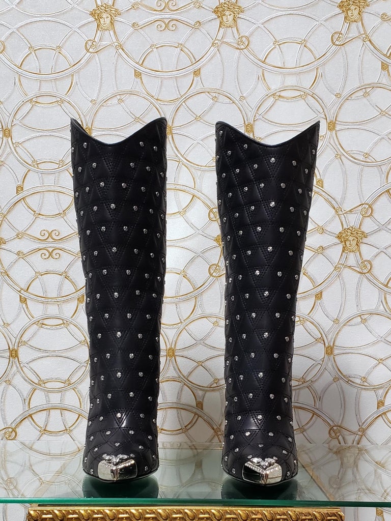 Fall/2013 L # 2 NEW VERSACE BLACK LEATHER STUDDED WESTERN STILETTO Boots 39 1