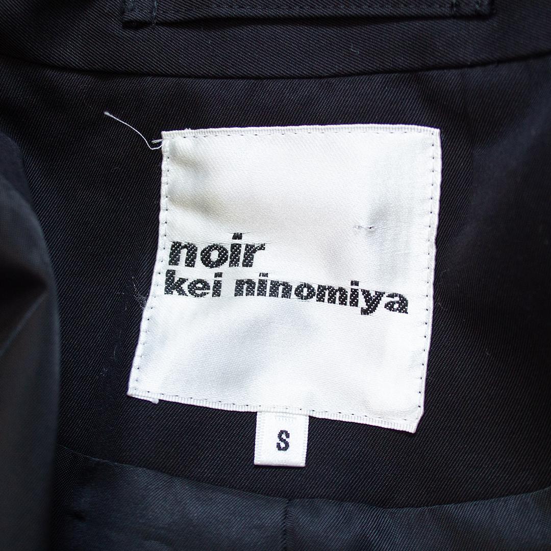 Fall 2016 Noir by Kei Ninomiya Black WhipStitch Detail Trench For Sale 3