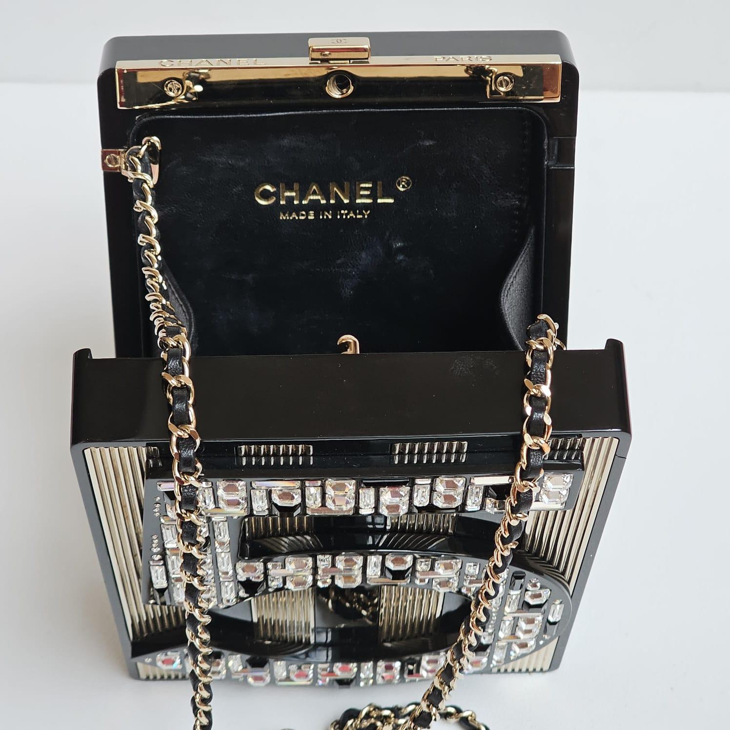 Fall/Winter 15 Chanel No 5 Gold Plexiglass Minaudiere Clutch For Sale 5